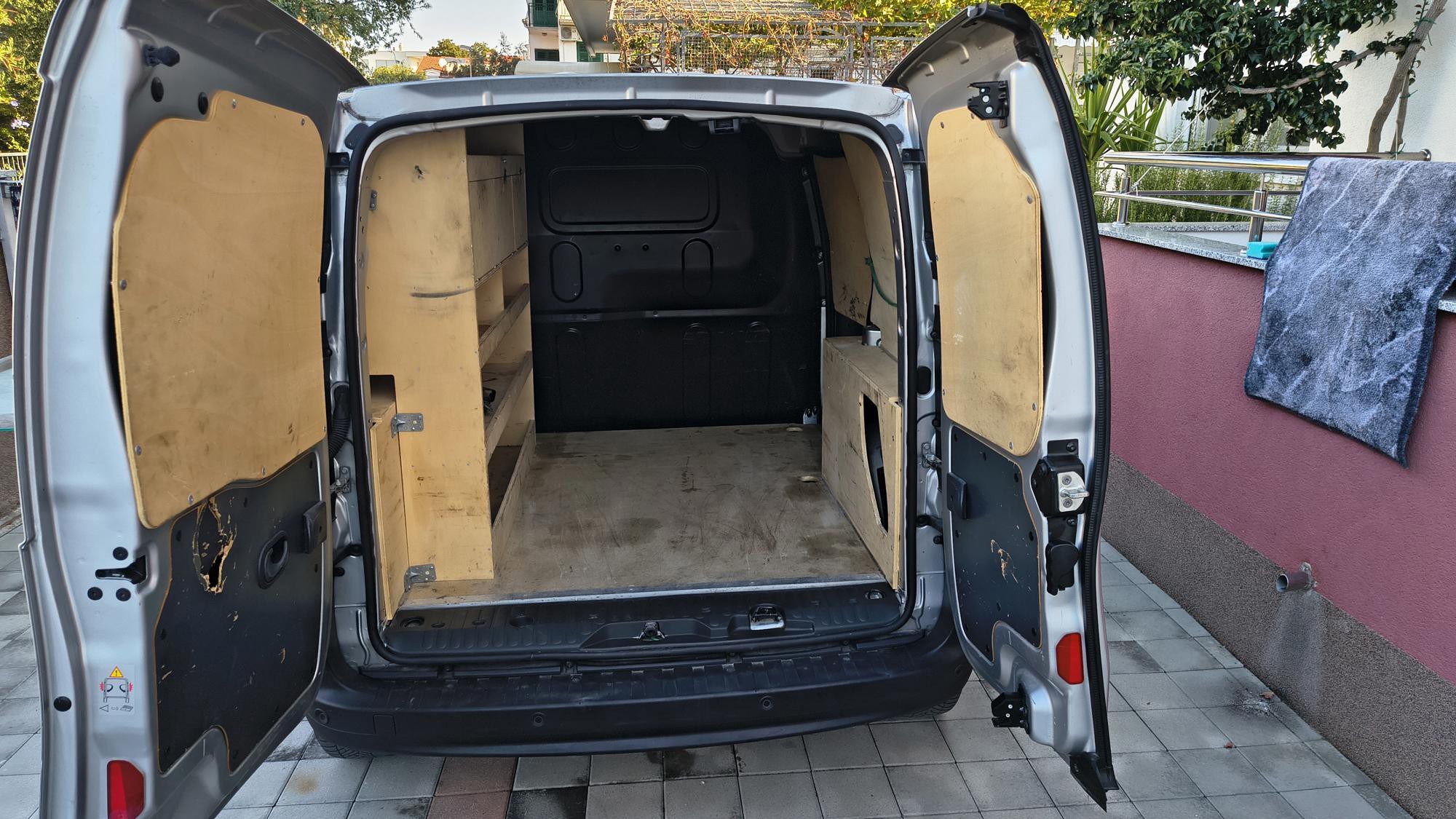 RENAULT KANGOO 2020 130TKM ODLICAN, fotografija 4