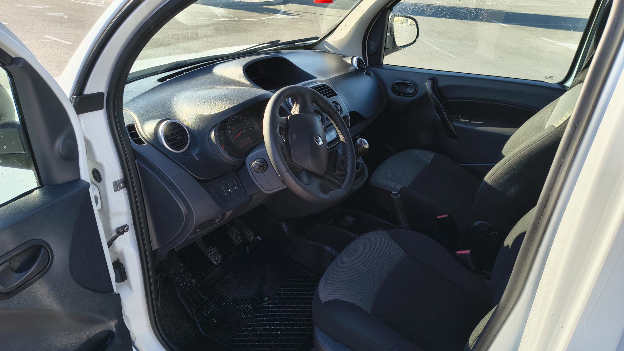 RENAULT KANGOO MAXI 2017, fotografija 3