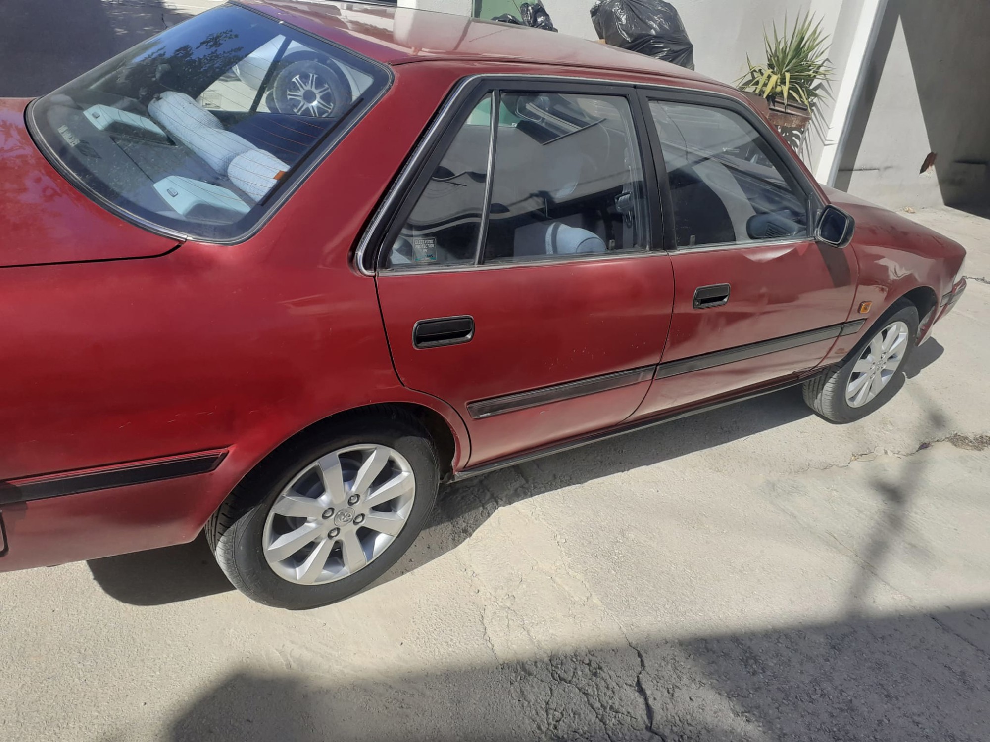 Auto, pogled izvana - slika 1