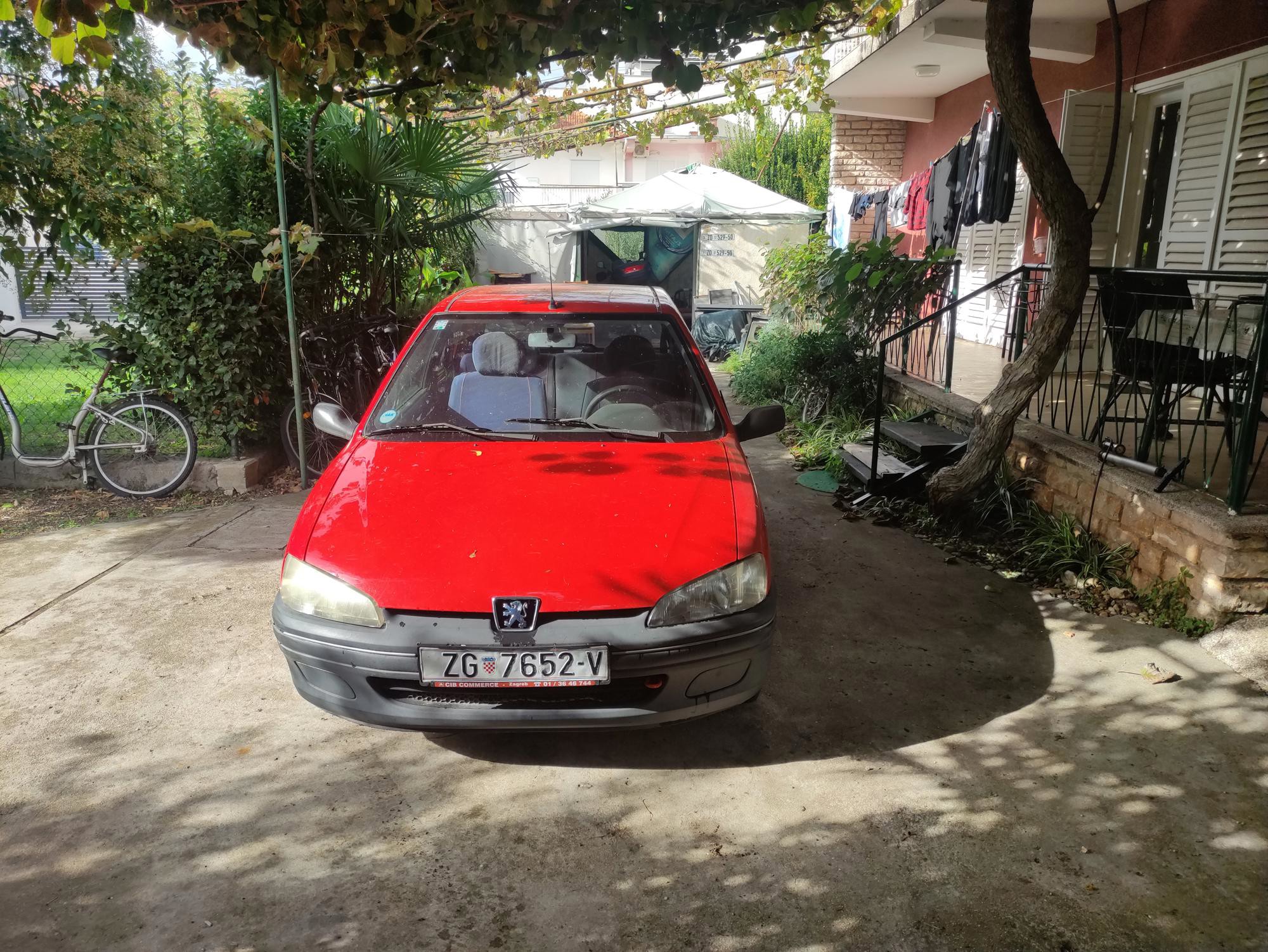 Peugeot 106D, pogled izvana - slika 5