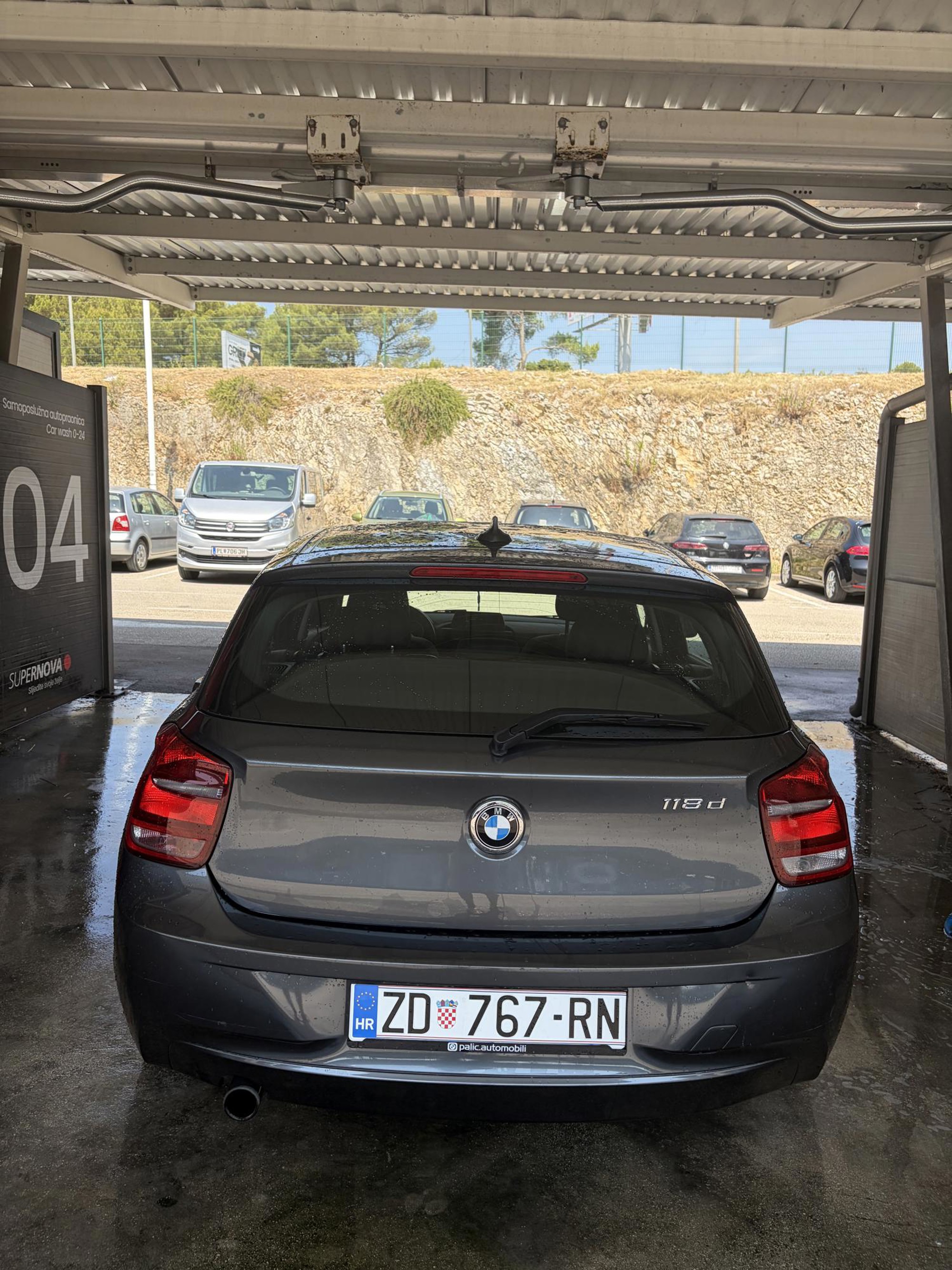BMW serija 1, fotografija 2