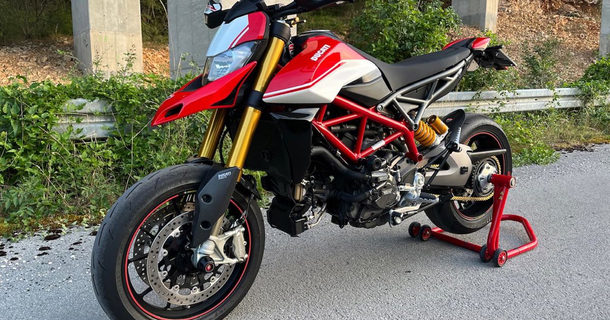 Ducati Hypermotard 950 SP 2019. / OHLINS / BREMBO / SHIFTER, 2019 god ...