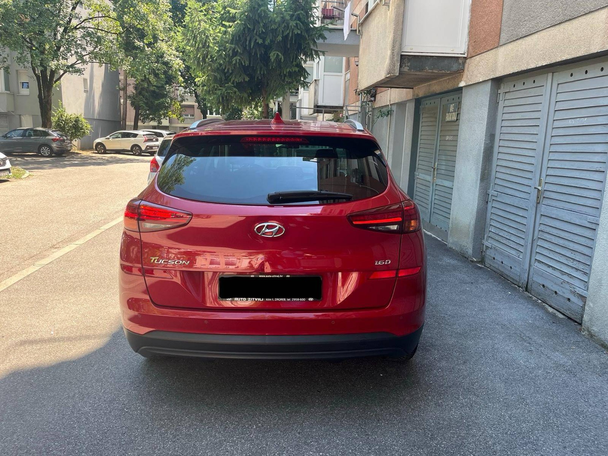 Hyndai Tucson 1.6 CRDi, automatic, Style GO NAVI plus - Prvi vlasnik, servisna povijest, pogled izvana - slika 4