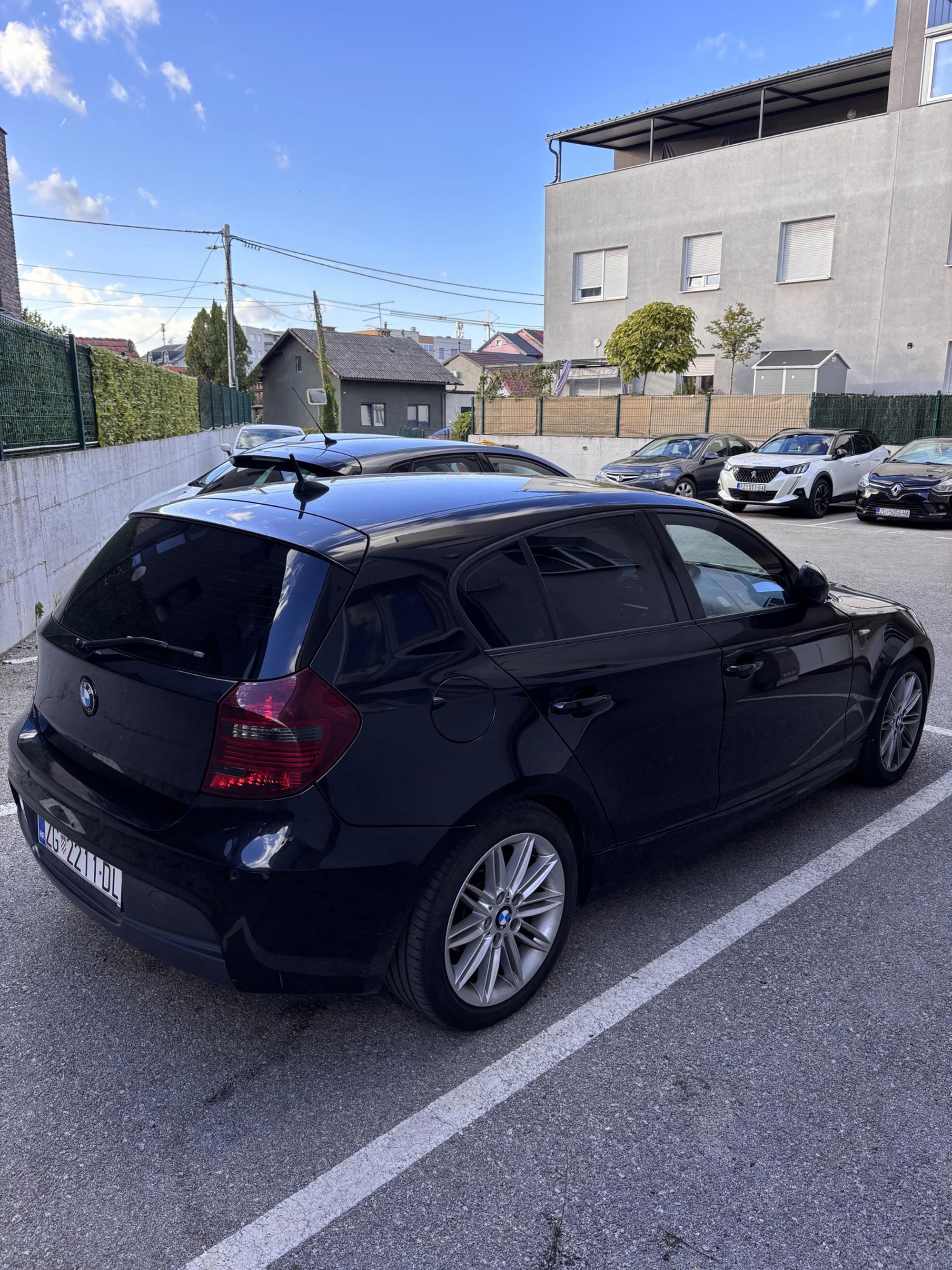 BMW E87 LCI 2010, pogled izvana - slika 1