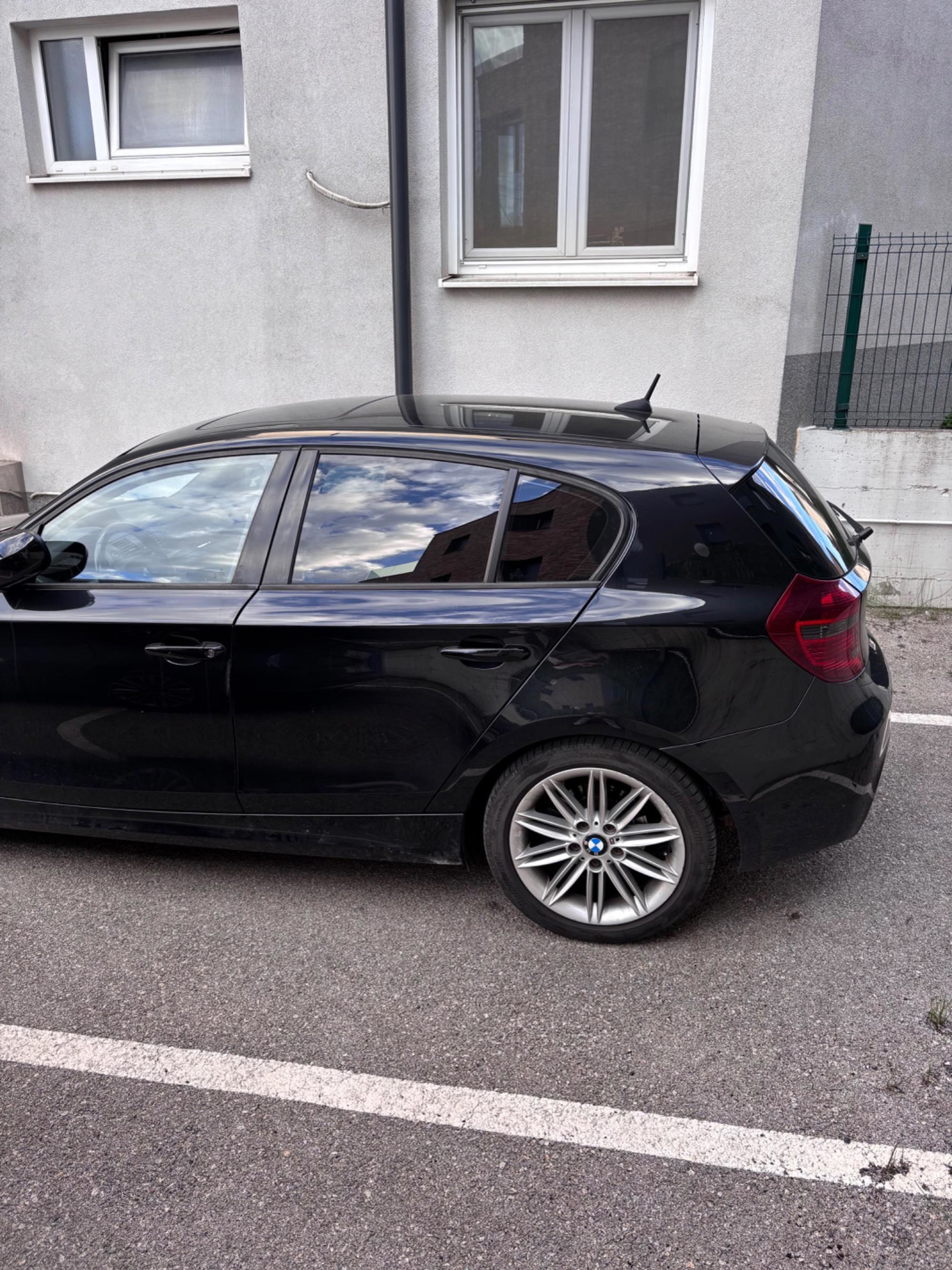 BMW E87 LCI 2010, pogled izvana - slika 2