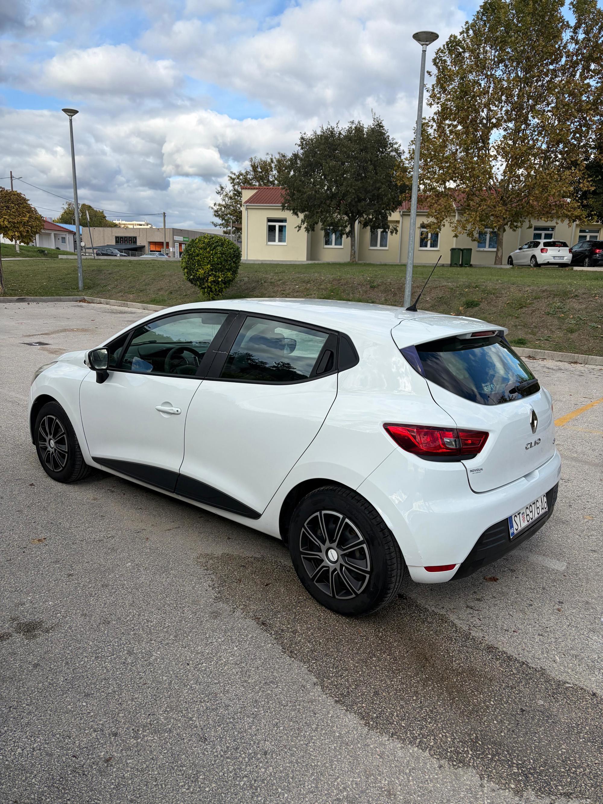 Renault Clio 1.5 dCi Intens, 2017 - Registriran do 08/2027, fotografija 4