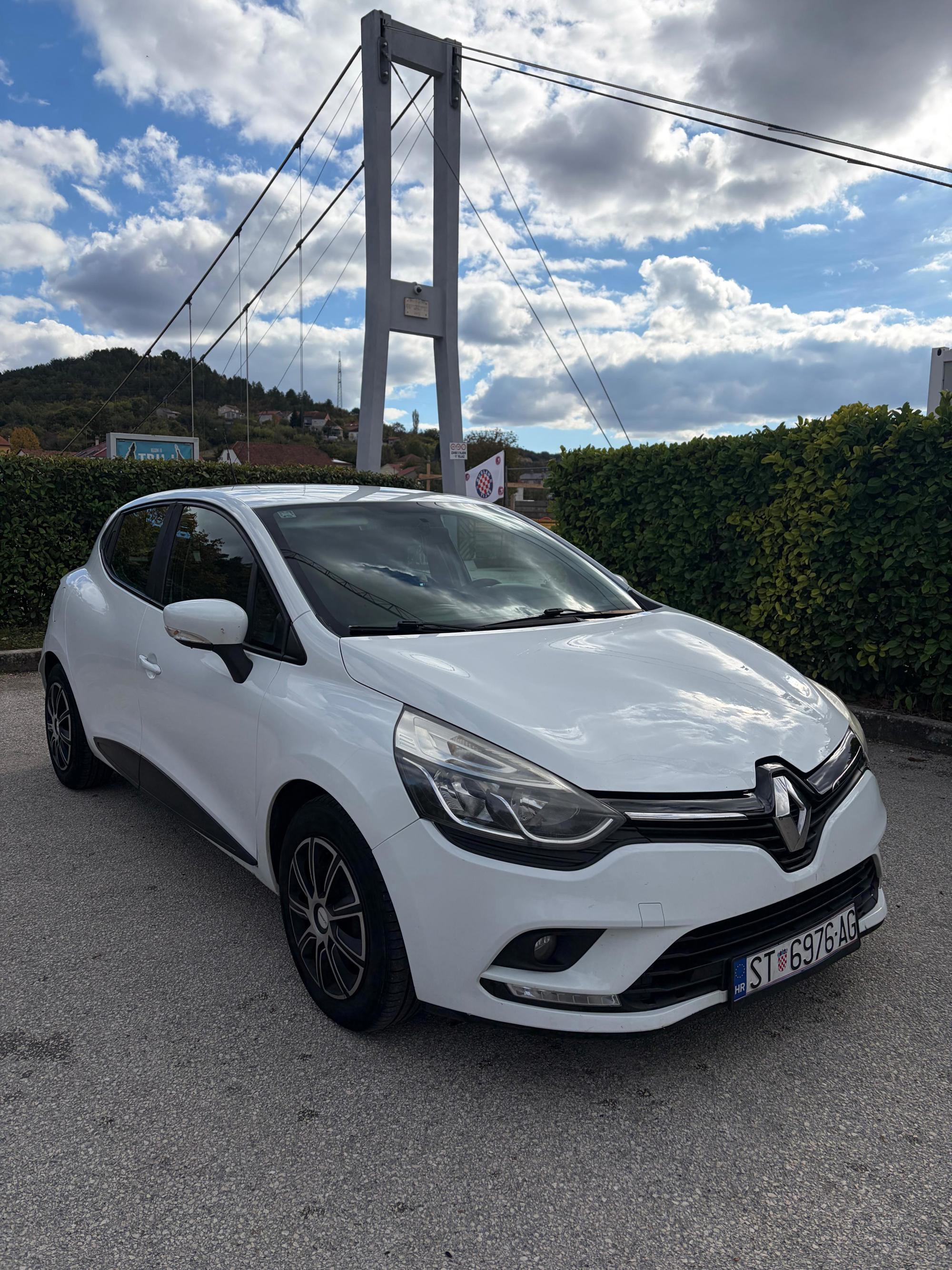 Renault Clio 1.5 dCi Intens, 2017 - Registriran do 08/2027, fotografija 2