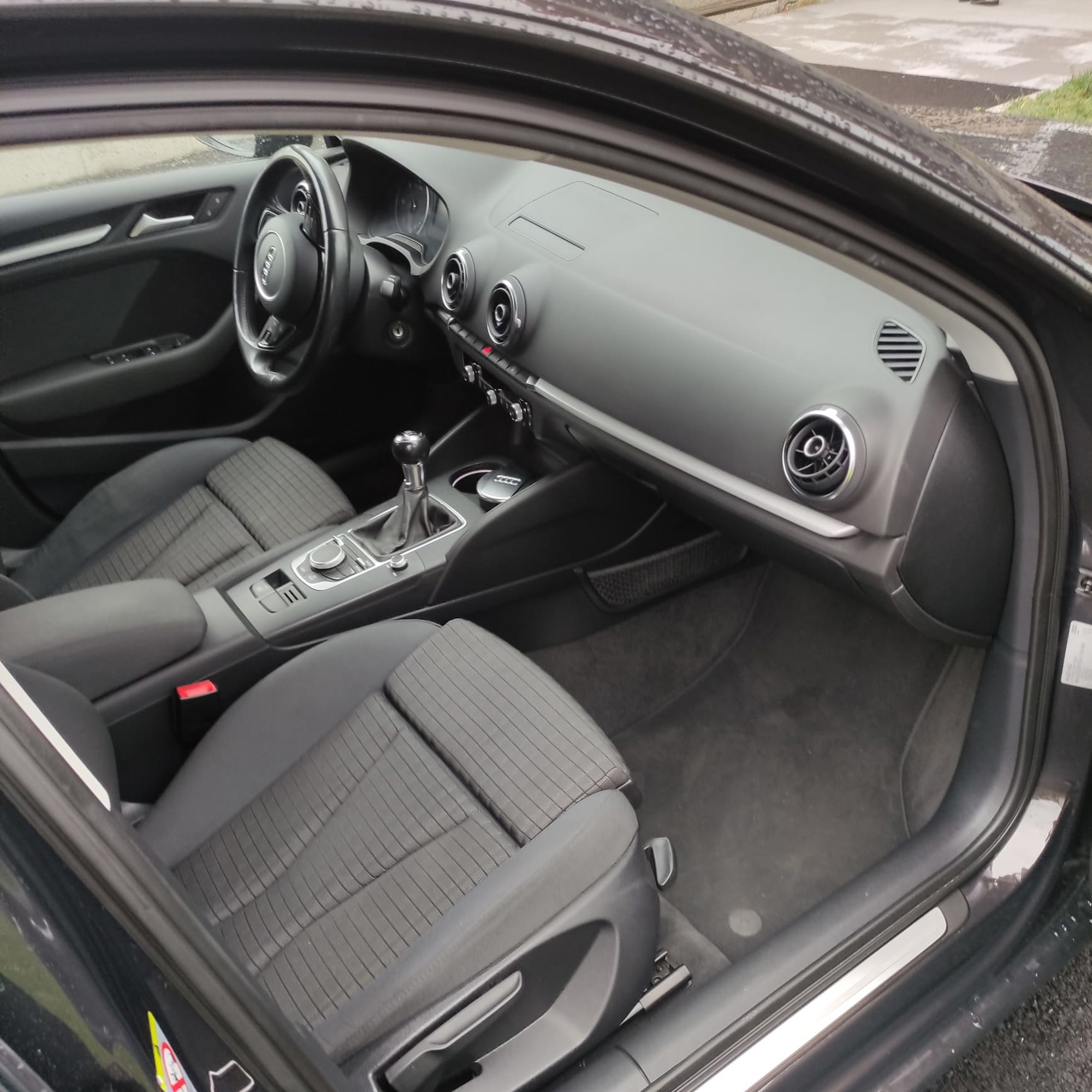 AUDI A3 2.0 TDI, fotografija 6