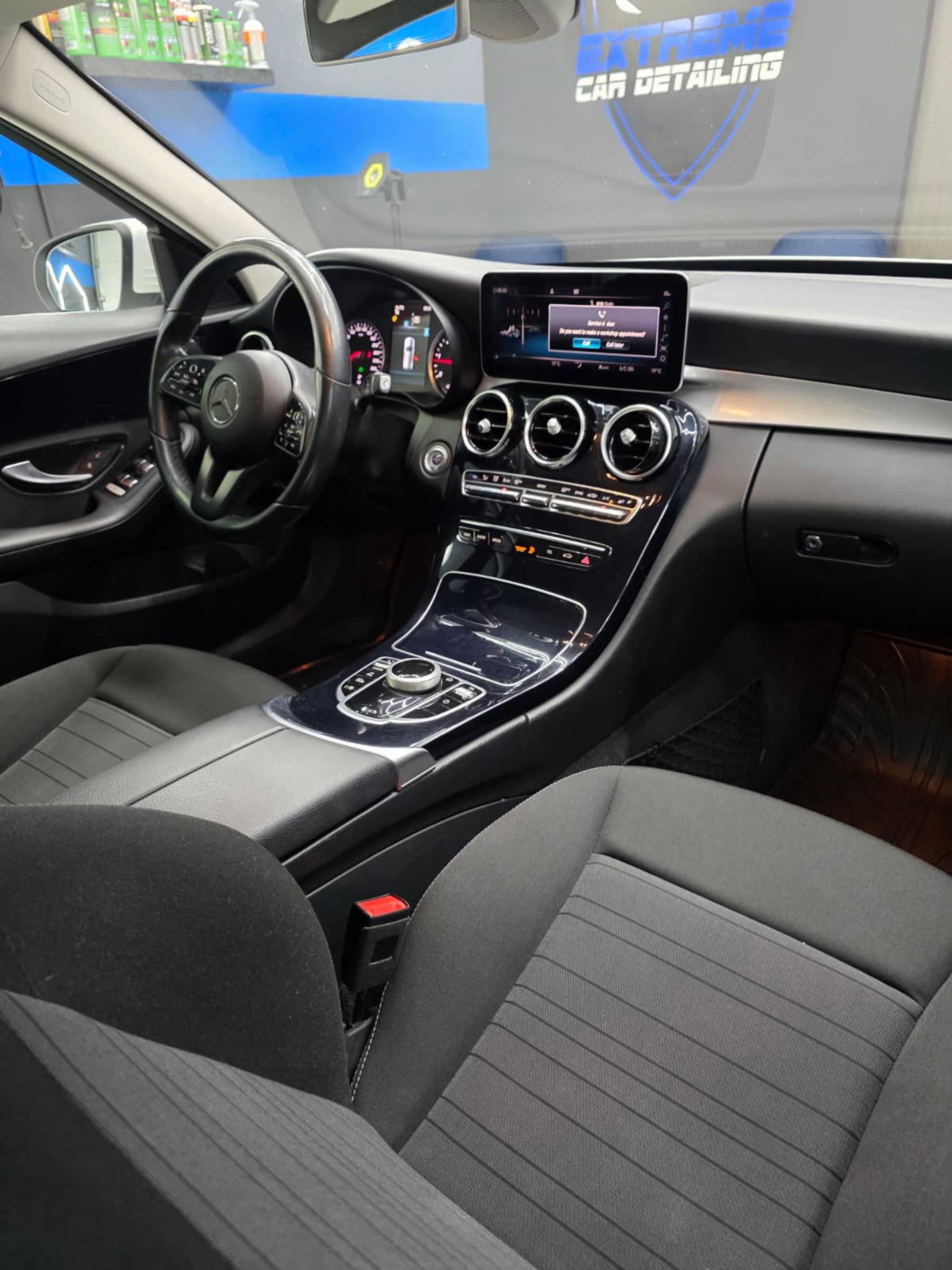 PRODAJE SE: Mercedes C200d 2019 – automatik, 118 KW!, fotografija 8