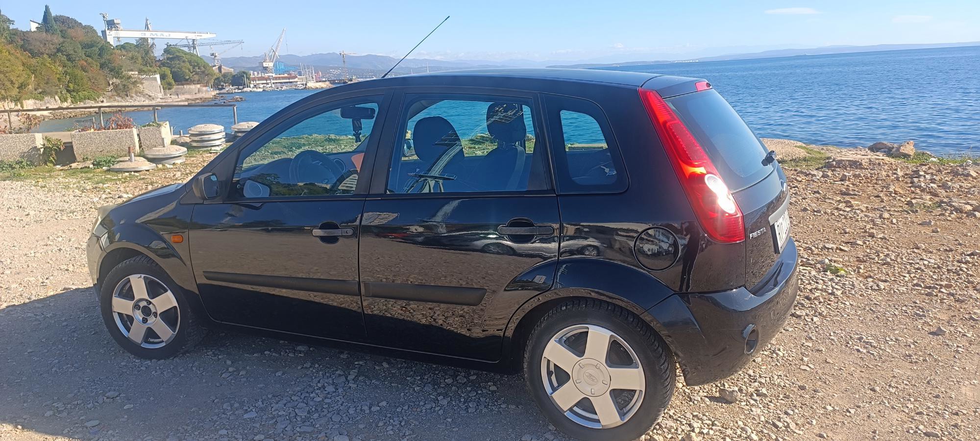 Ford Fiesta 1.4, 2006., prvi vlasnik, fotografija 8