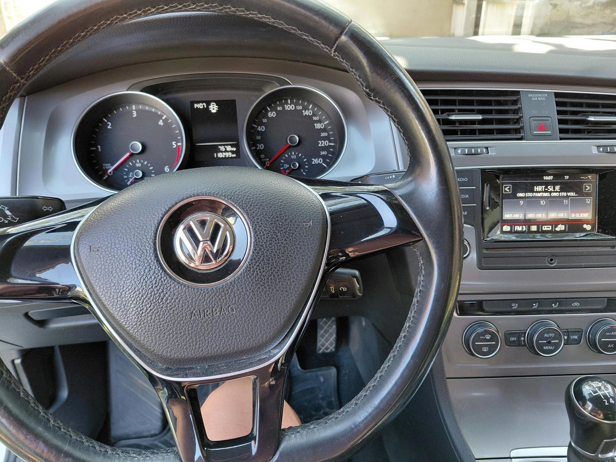 VW Golf 7 1.6 TDI _ 1. VLASNIK, fotografija 14