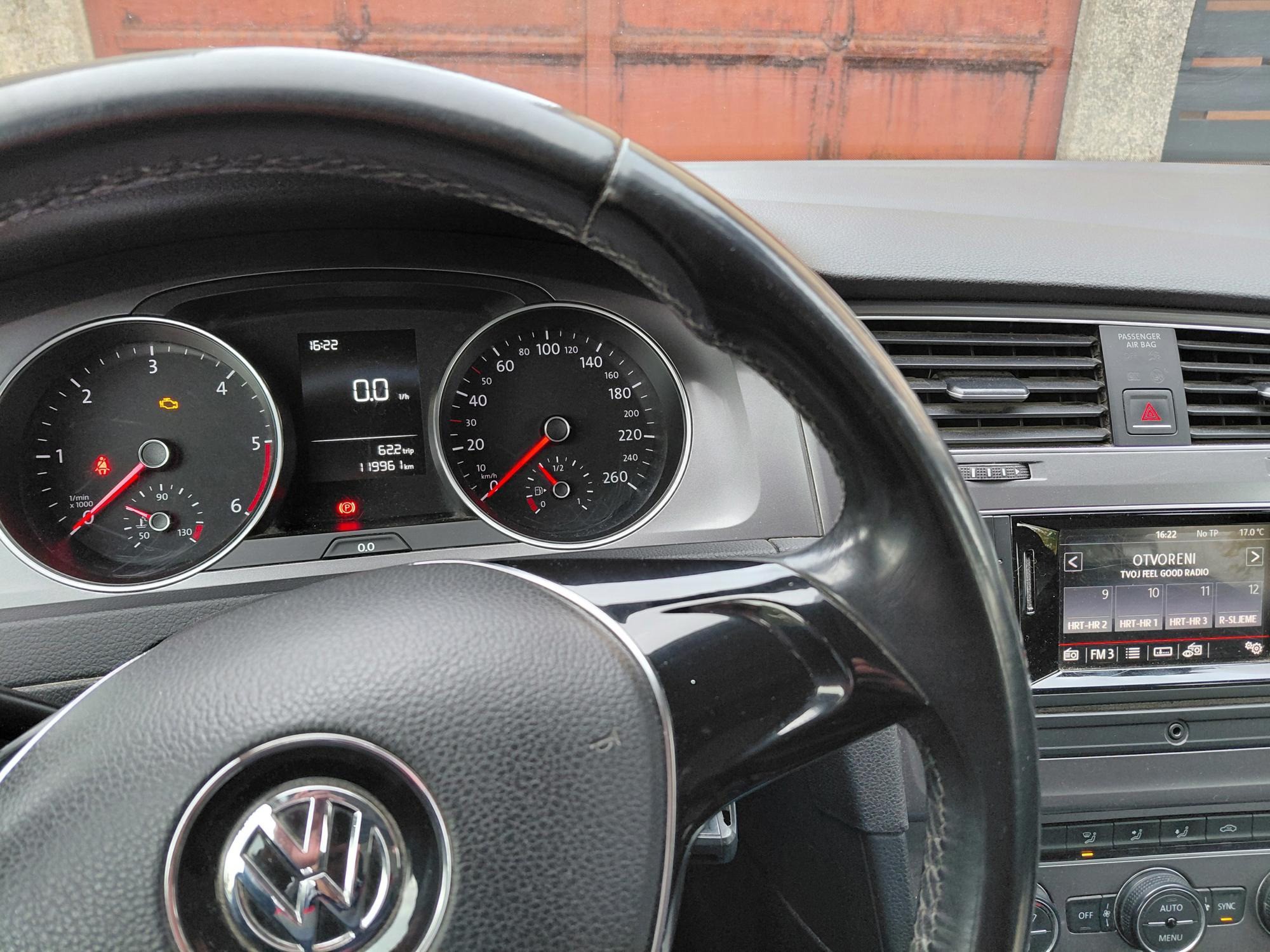VW Golf 7 1.6 TDI _ 1. VLASNIK, fotografija 20