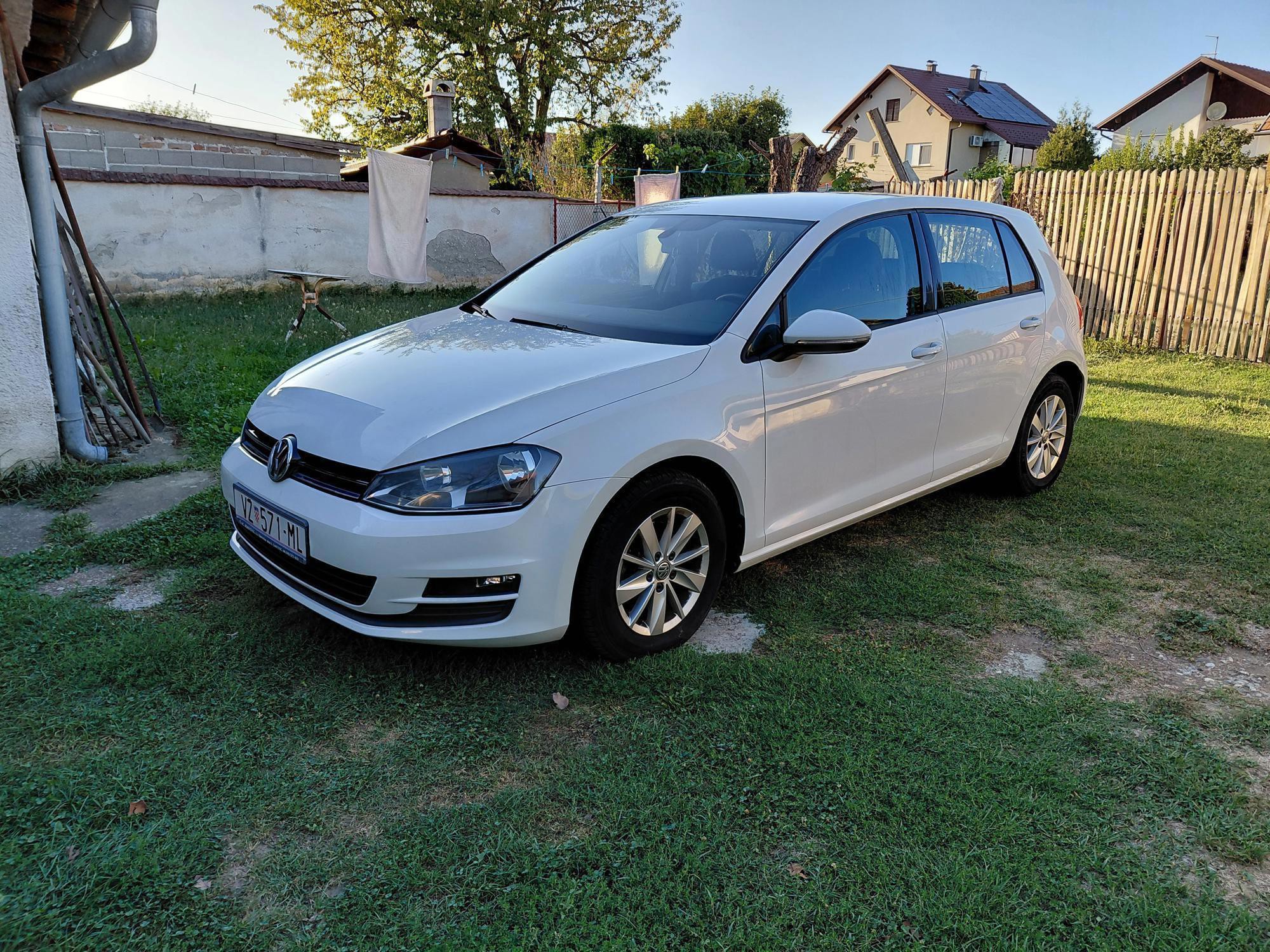 VW Golf 7 1.6 TDI _ 1. VLASNIK, fotografija 2