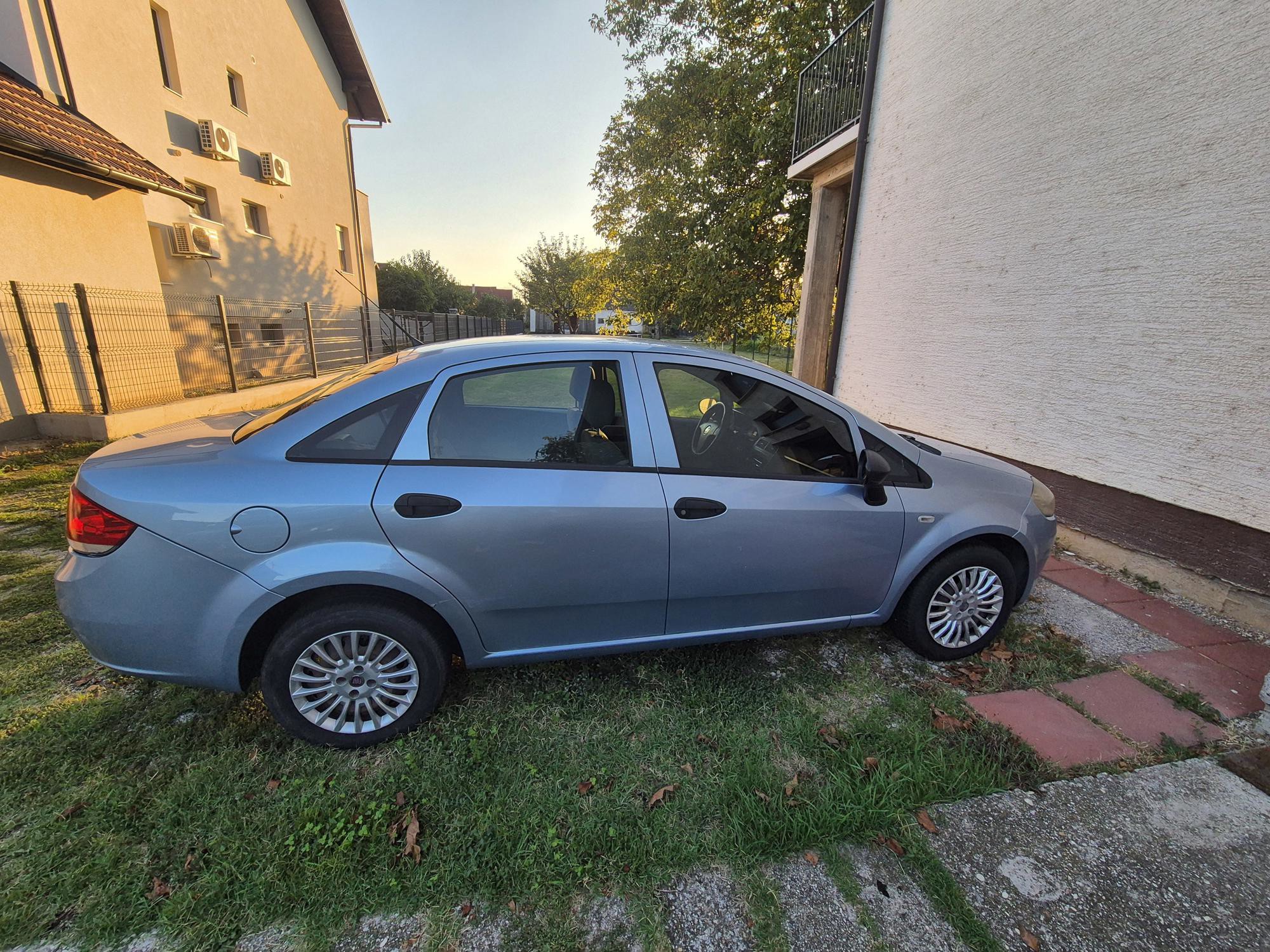 Fiat Linea 1.3 Multijet - REG 4/27 - OČUVAN I REDOVNO ODRŽAVAN!, fotografija 3