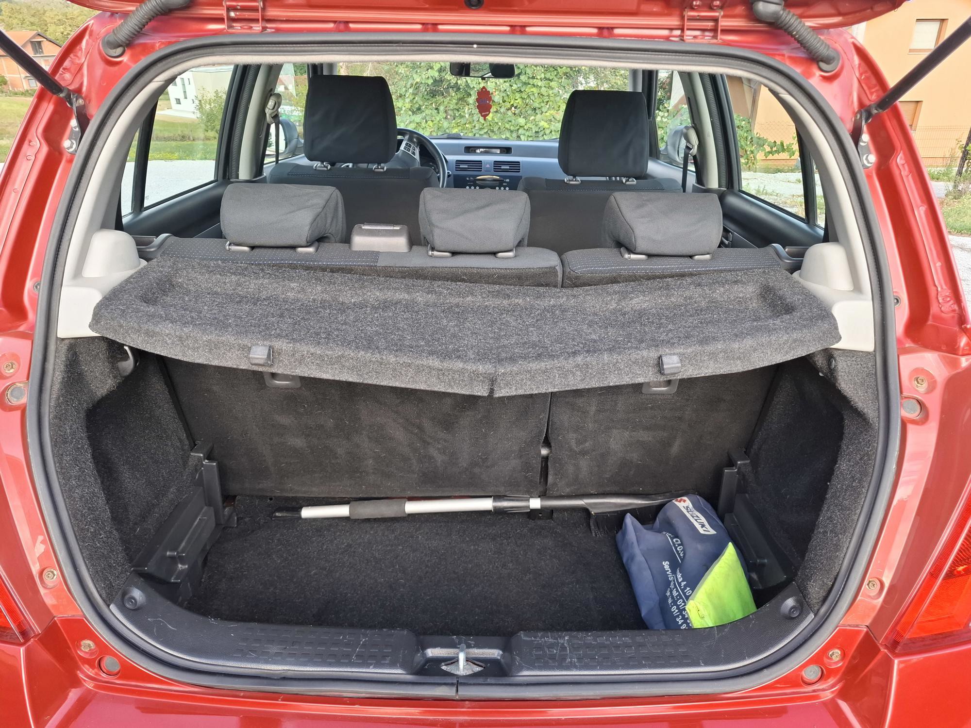 Suzuki SWIFT, fotografija 5