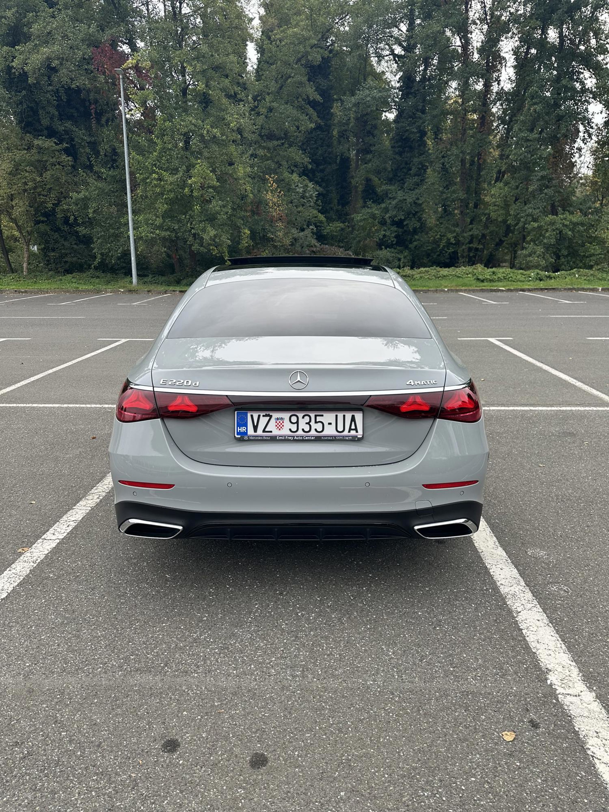 Mercedes E 220d 4matic, fotografija 5