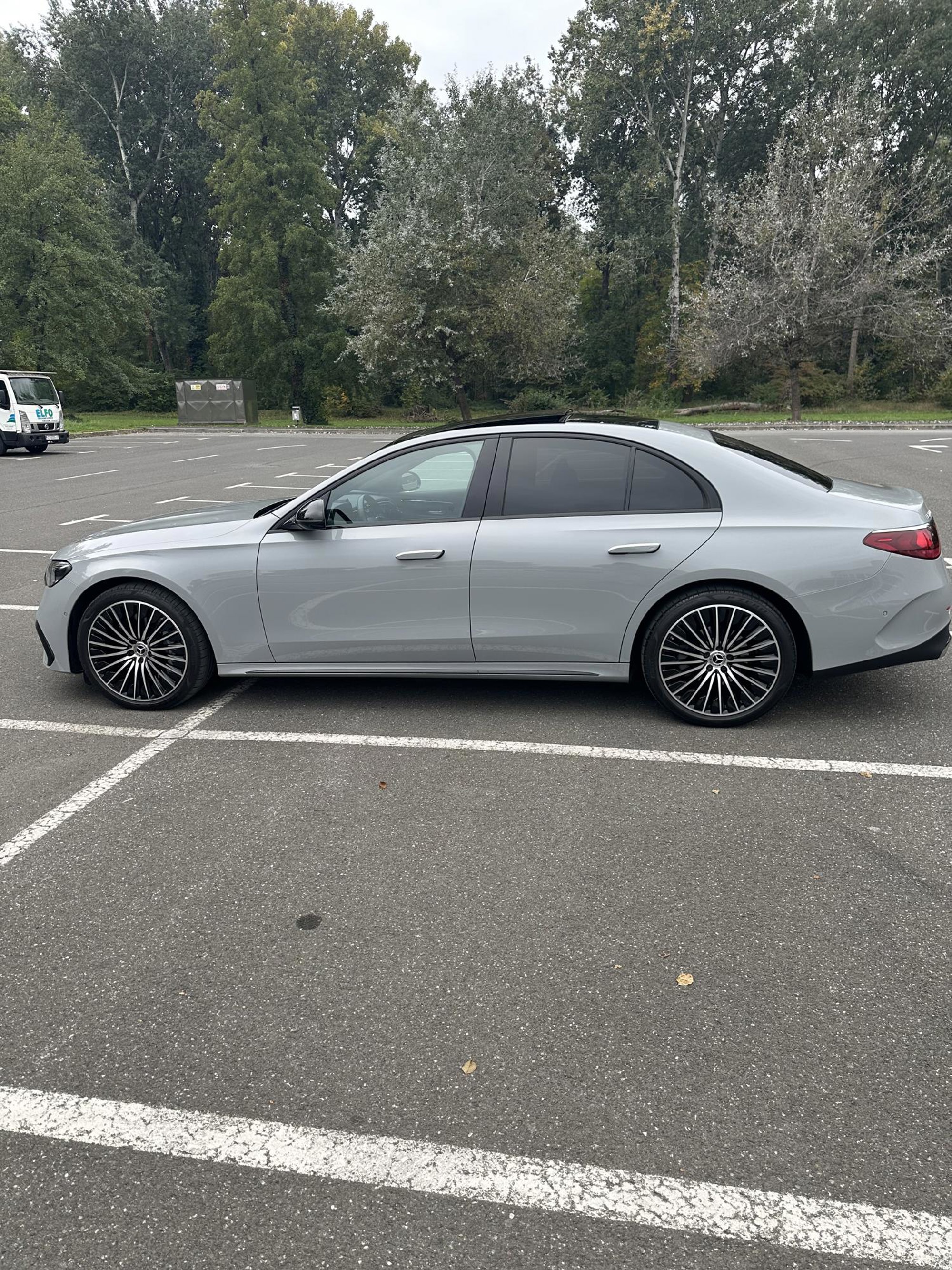 Mercedes E 220d 4matic, fotografija 7