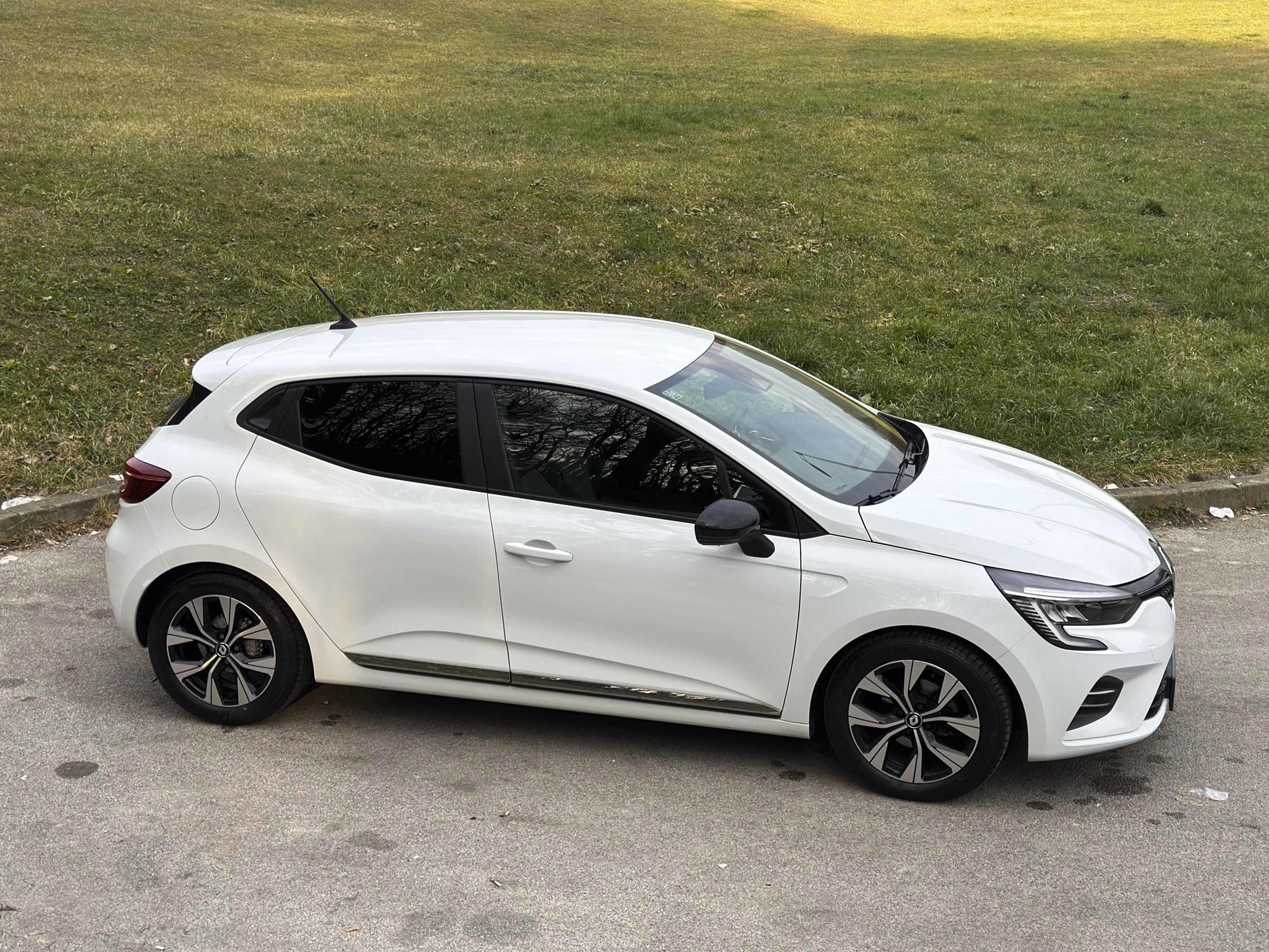 Renault Clio TCe - KAO NOVI, 28000km, registriran do 04.2027., fotografija 3