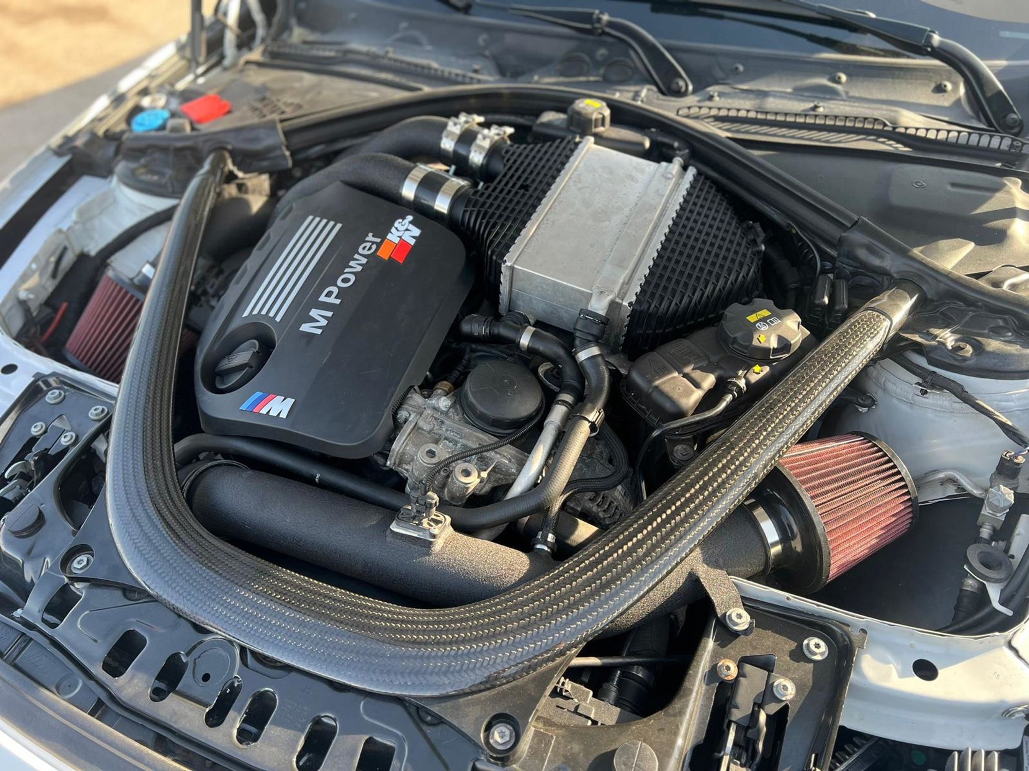 BMW M4 2016., fotografija 2