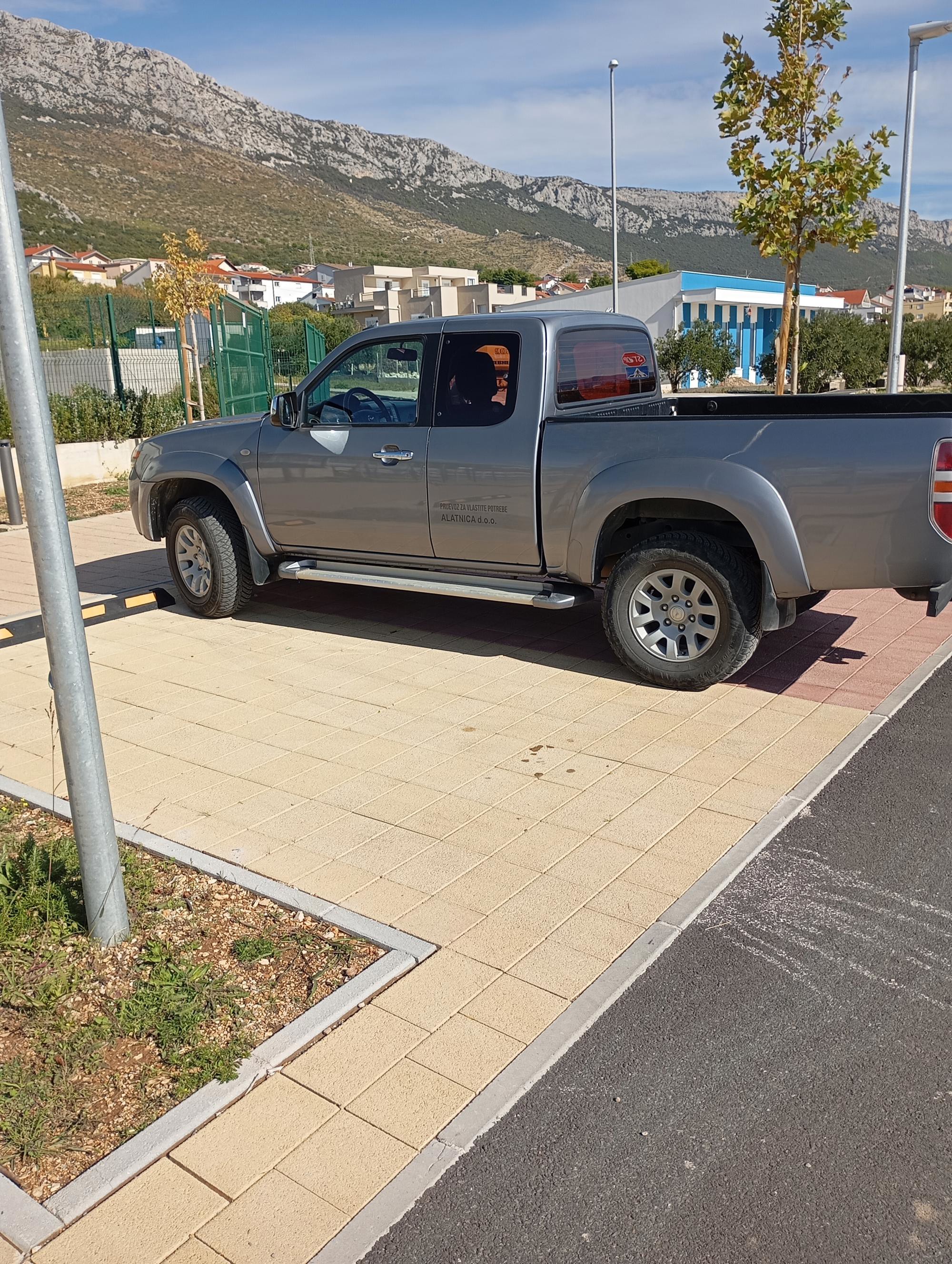 Mazda bt 50, pogled izvana - slika 4