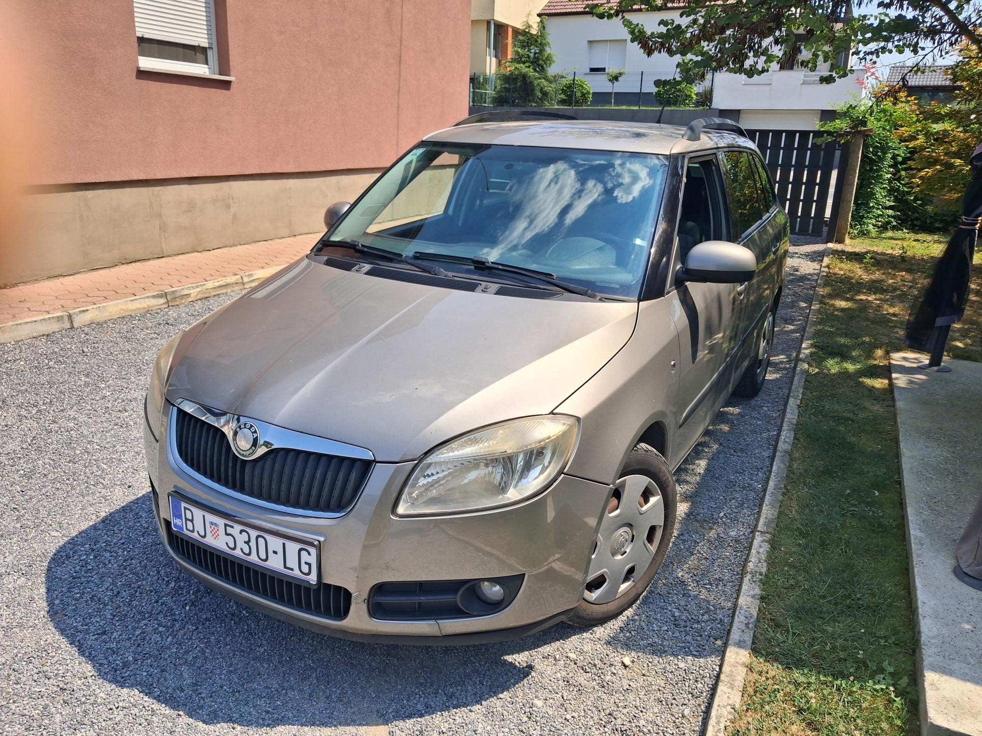 Škoda Fabia kombi, fotografija 4
