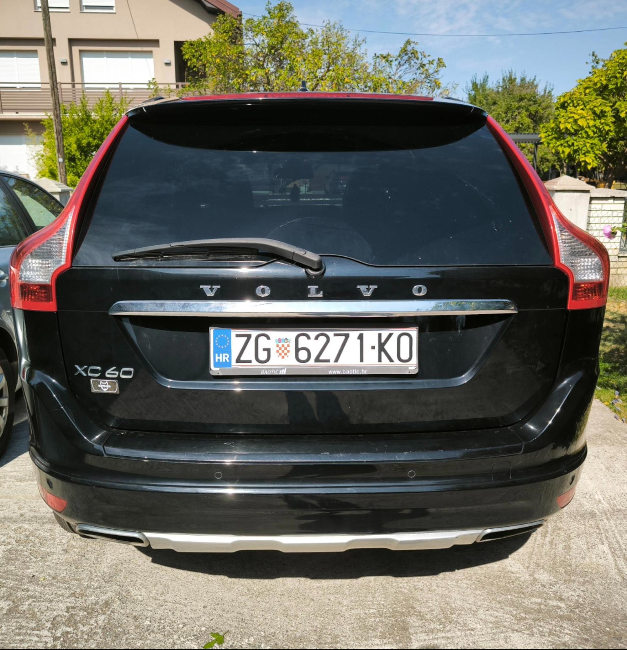 Volvo XC60 2.4 Kinetic, fotografija 3