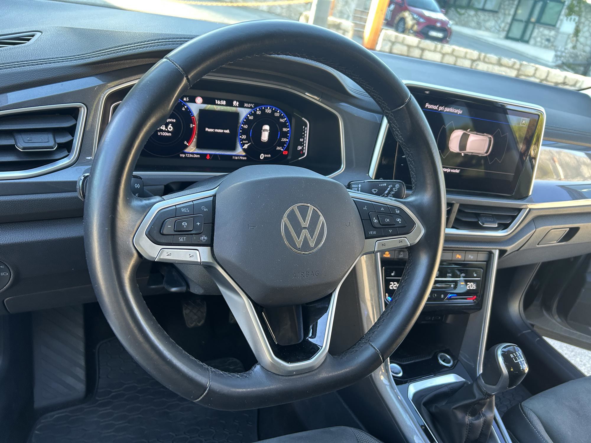VW T-roc 2.0 TDI 85 kW, fotografija 2