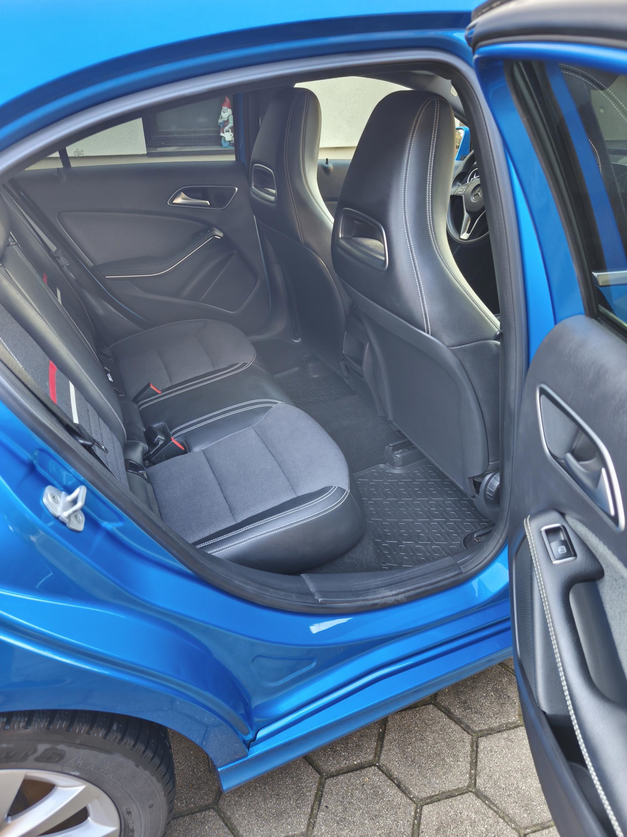 Mercedes Benz A180 CDI (W176)_2014. g. | 80 kW | reg. 08/2027 | 178xxx km | TOP stanje, fotografija 7