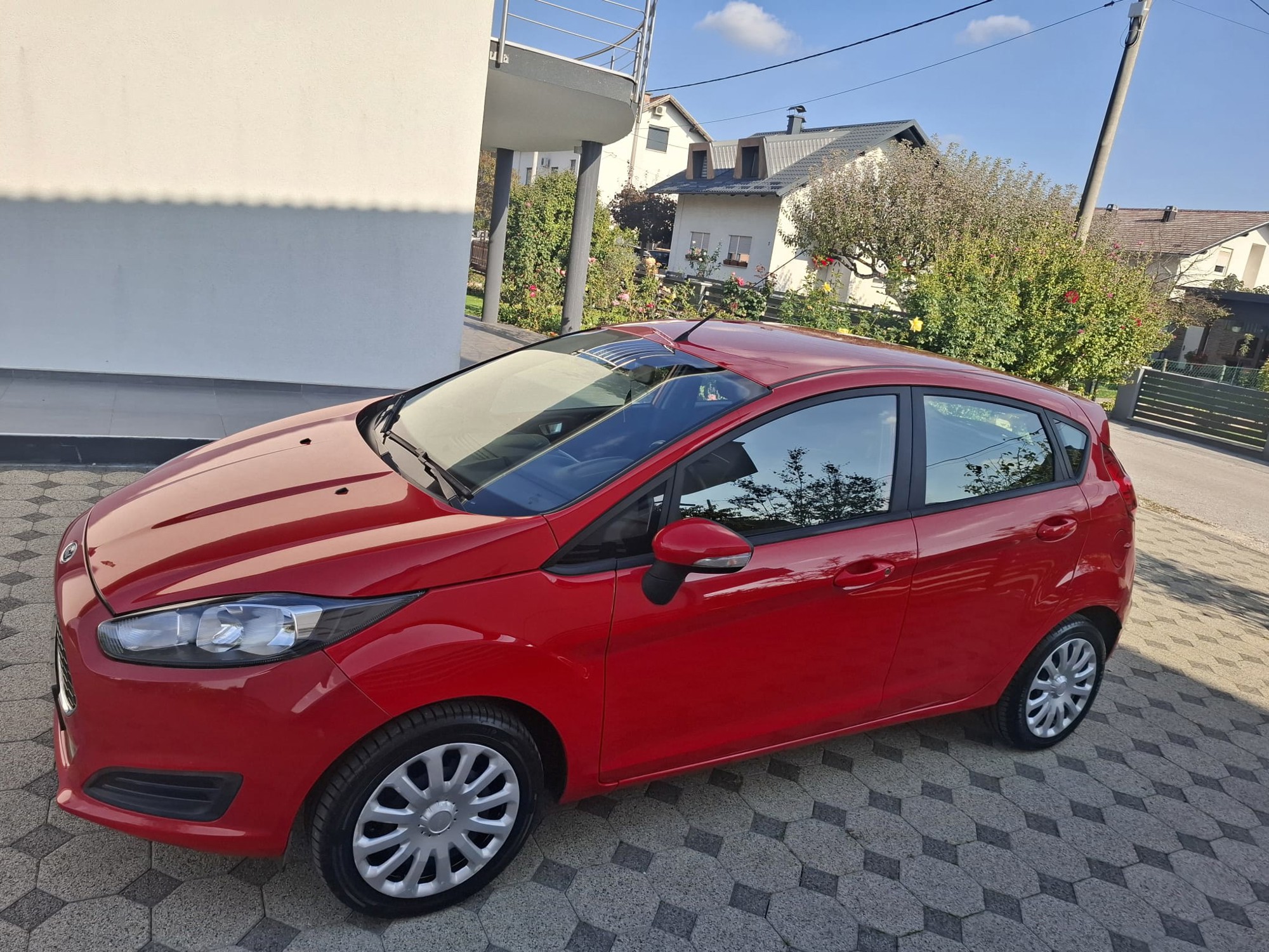 Ford Fiesta, fotografija 2