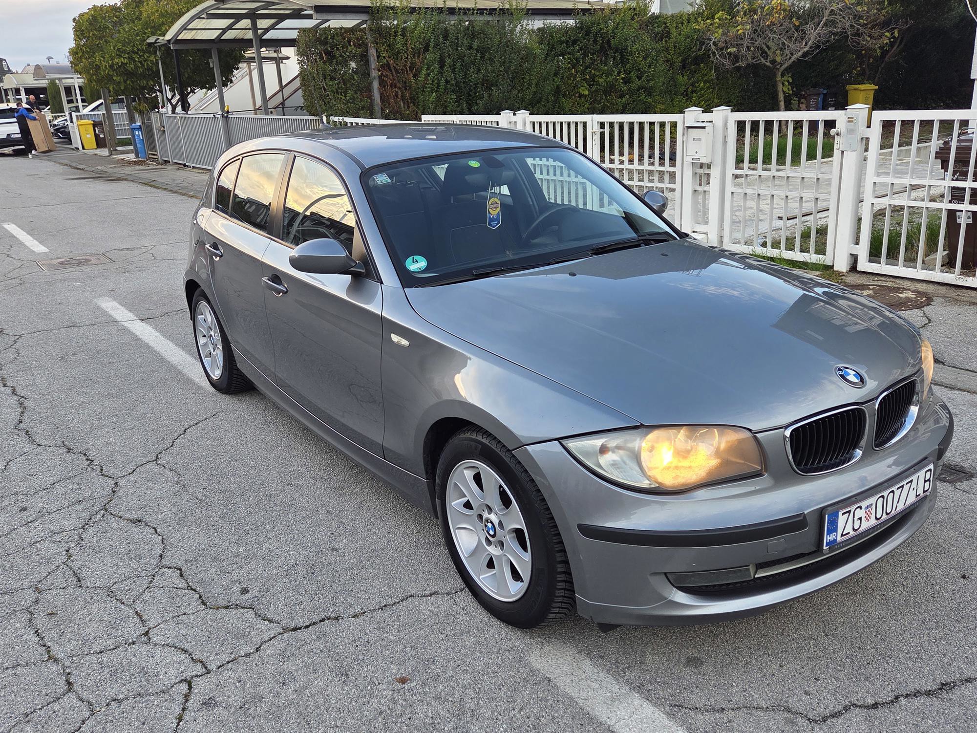 BMW 118d,105 kW,2008.g.,250tkm,4.000€,, fotografija 6
