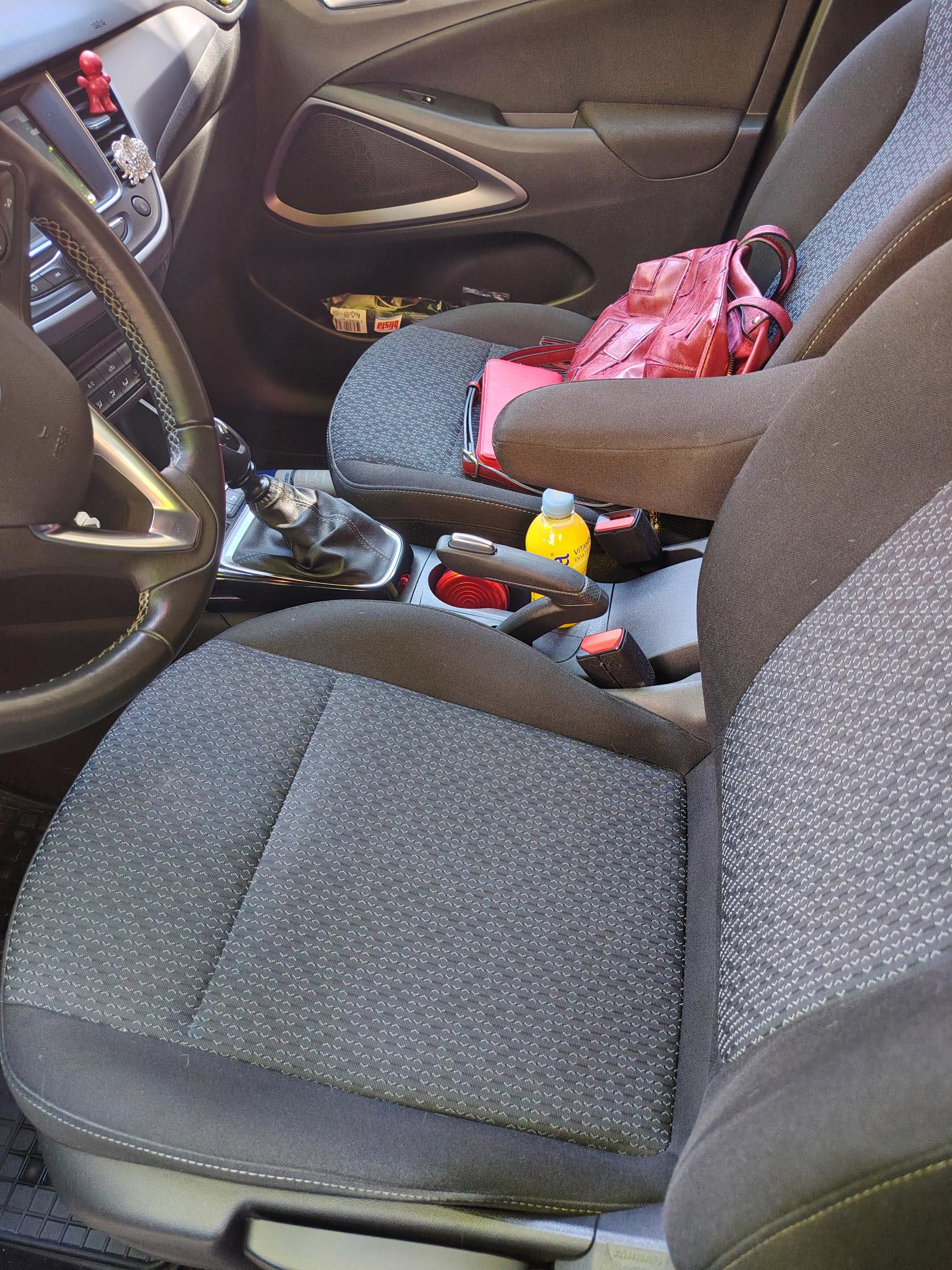 OPEL CROSSLAND 1,2 2024, fotografija 3
