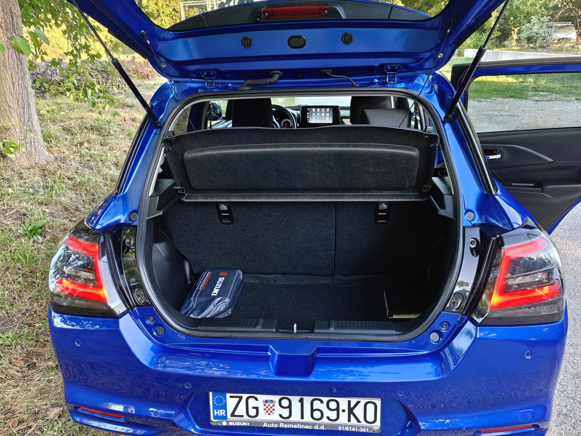 Suzuki Swift GL - Hibrid, 2025. god, automatski mjenjač, tvornička garancija, fotografija 4