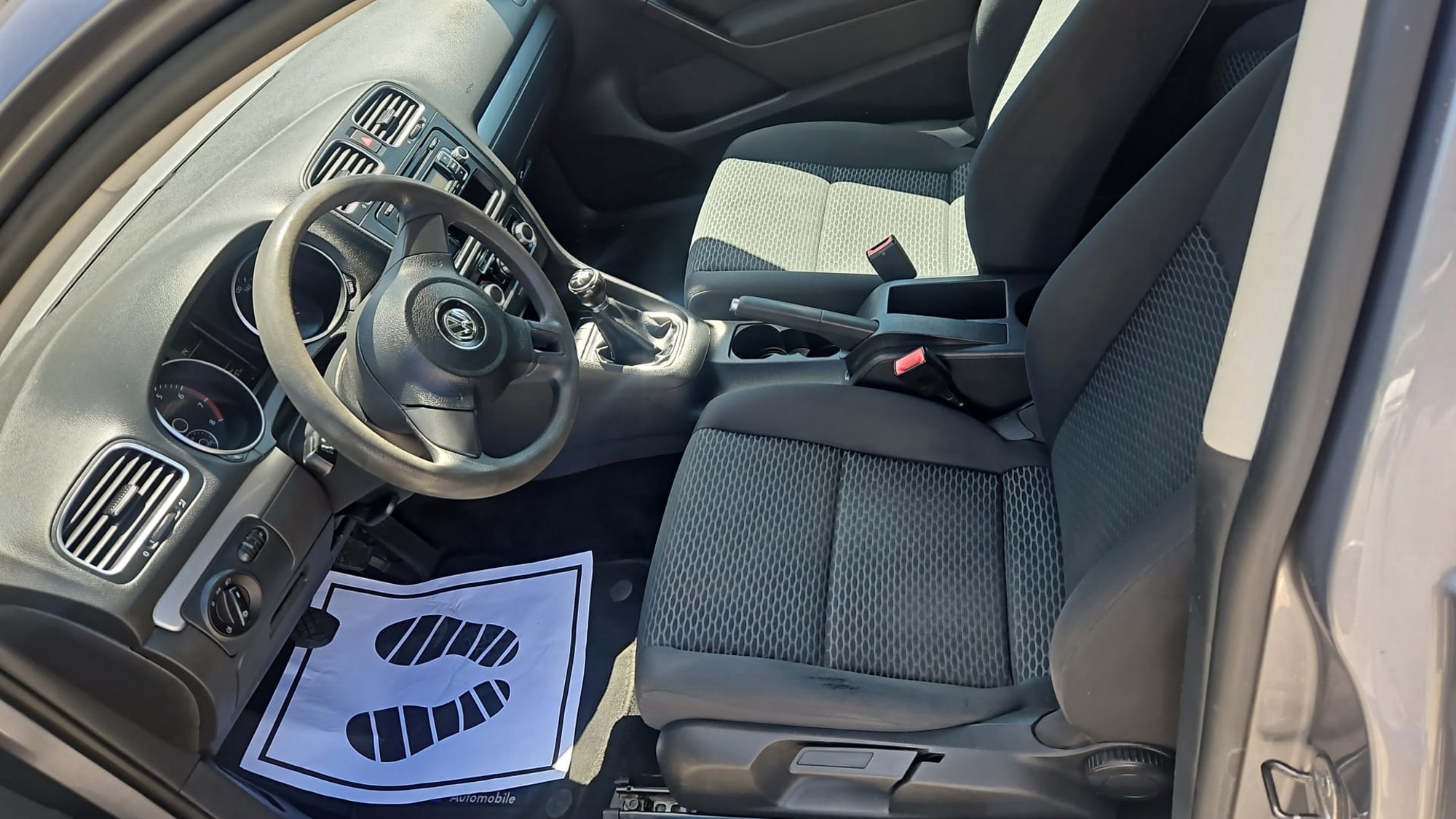 Prodajem auto, fotografija 3