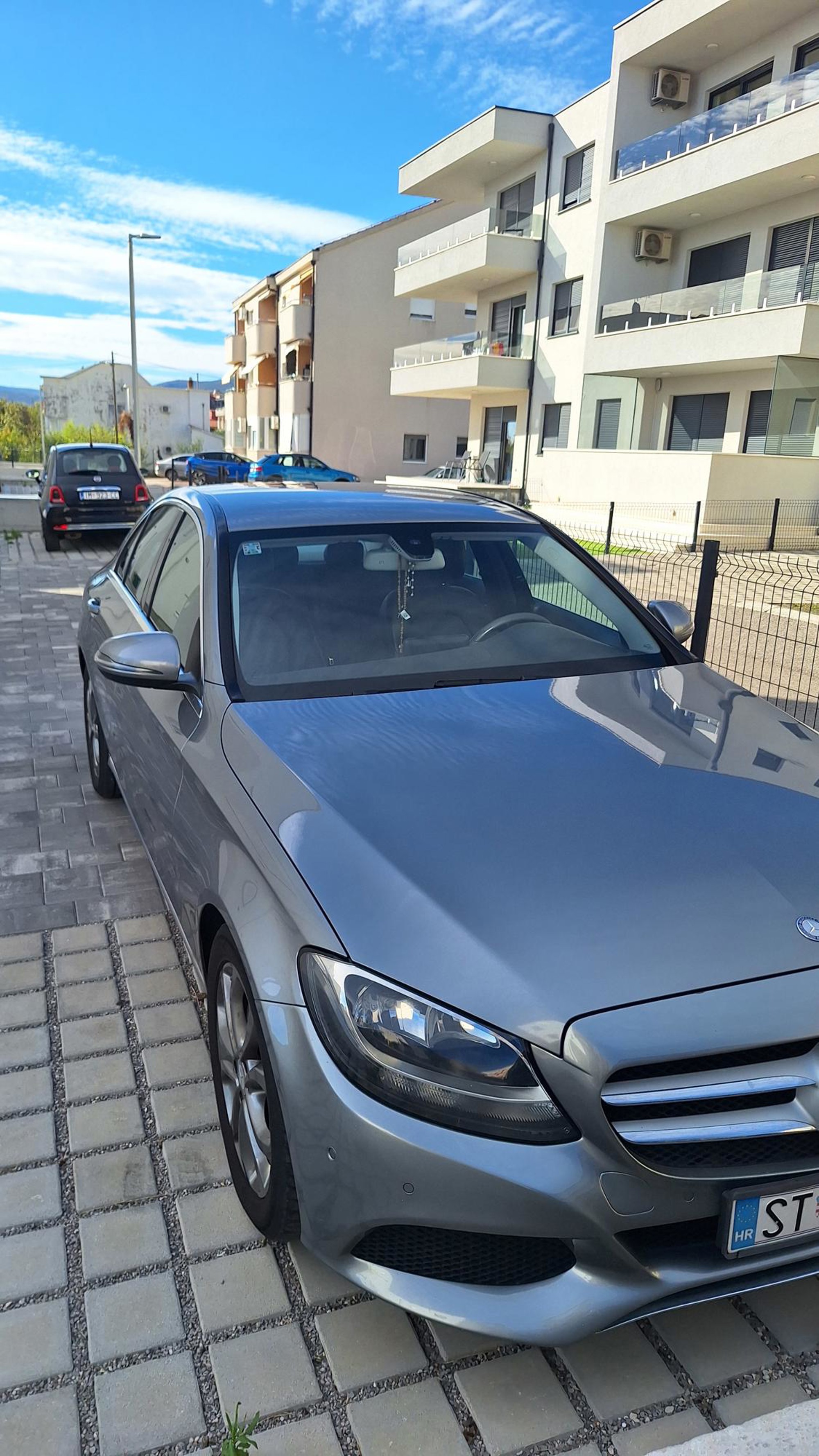 Prodajem Mercedes benz C200 d 2015., fotografija 3