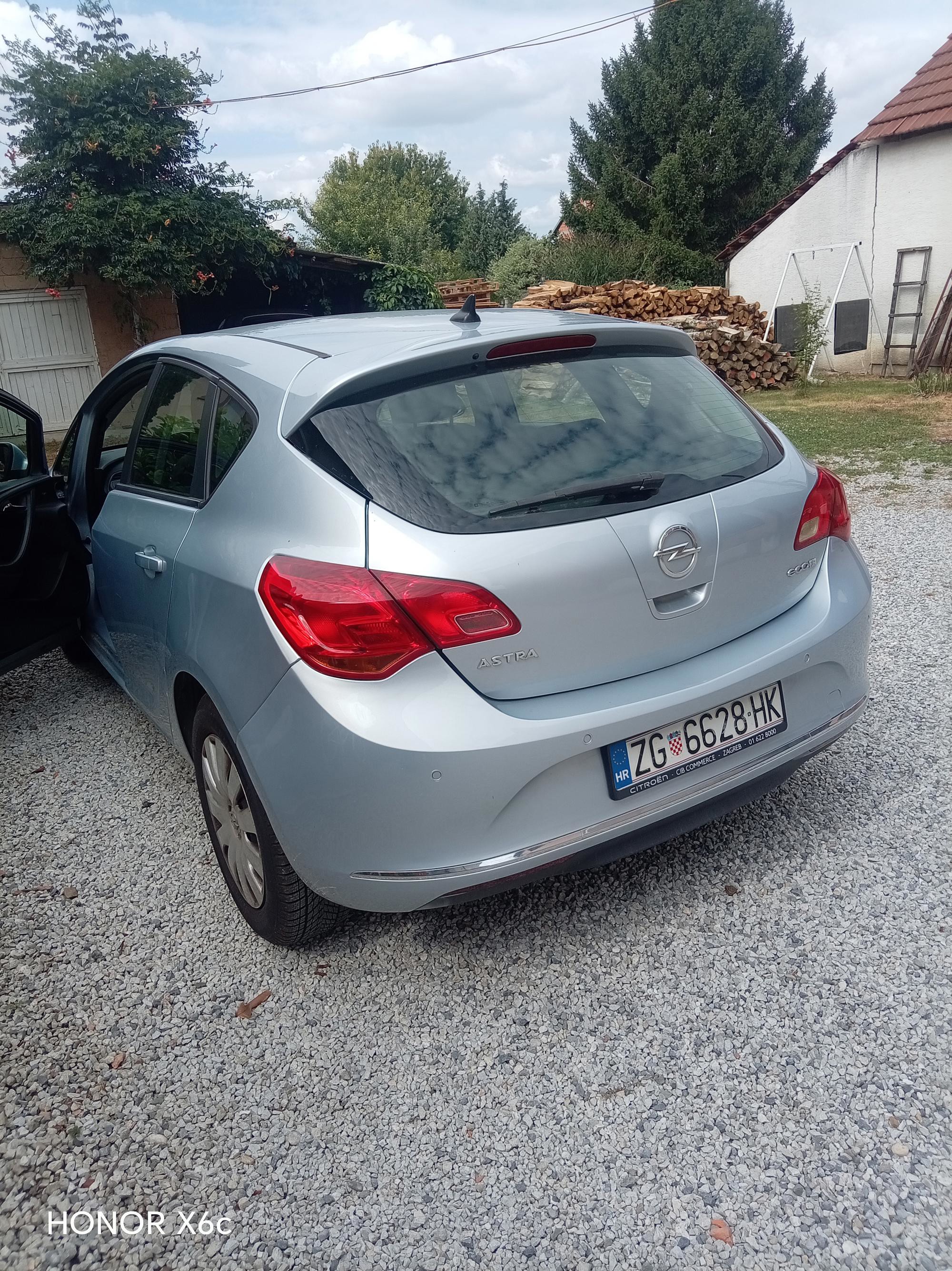 Astra 1.6cdti, fotografija 3