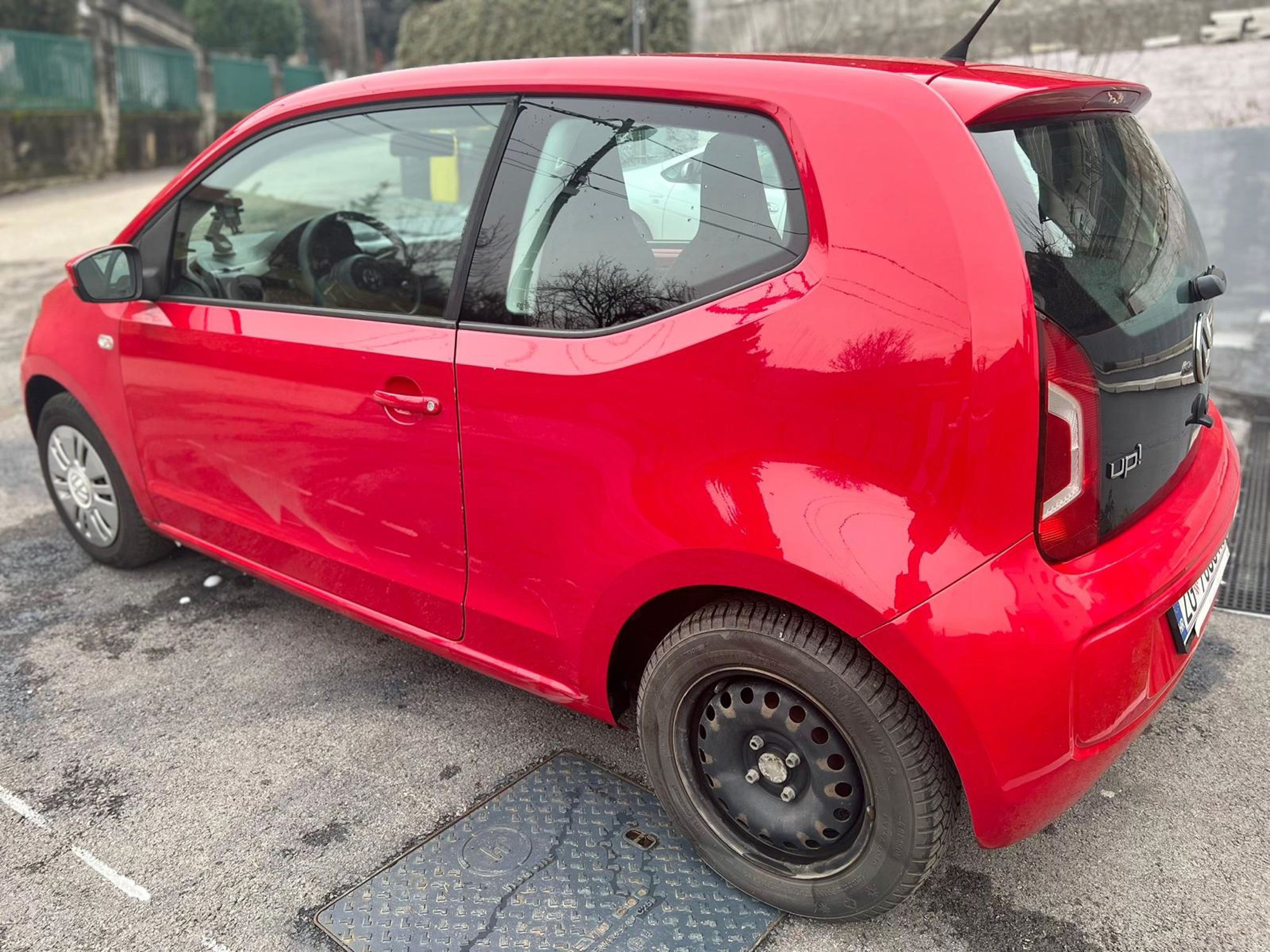 VW UP! 1.0 MOVE UP! – ODLIČAN, GRADSKI, ŠTEDLJIV, fotografija 4