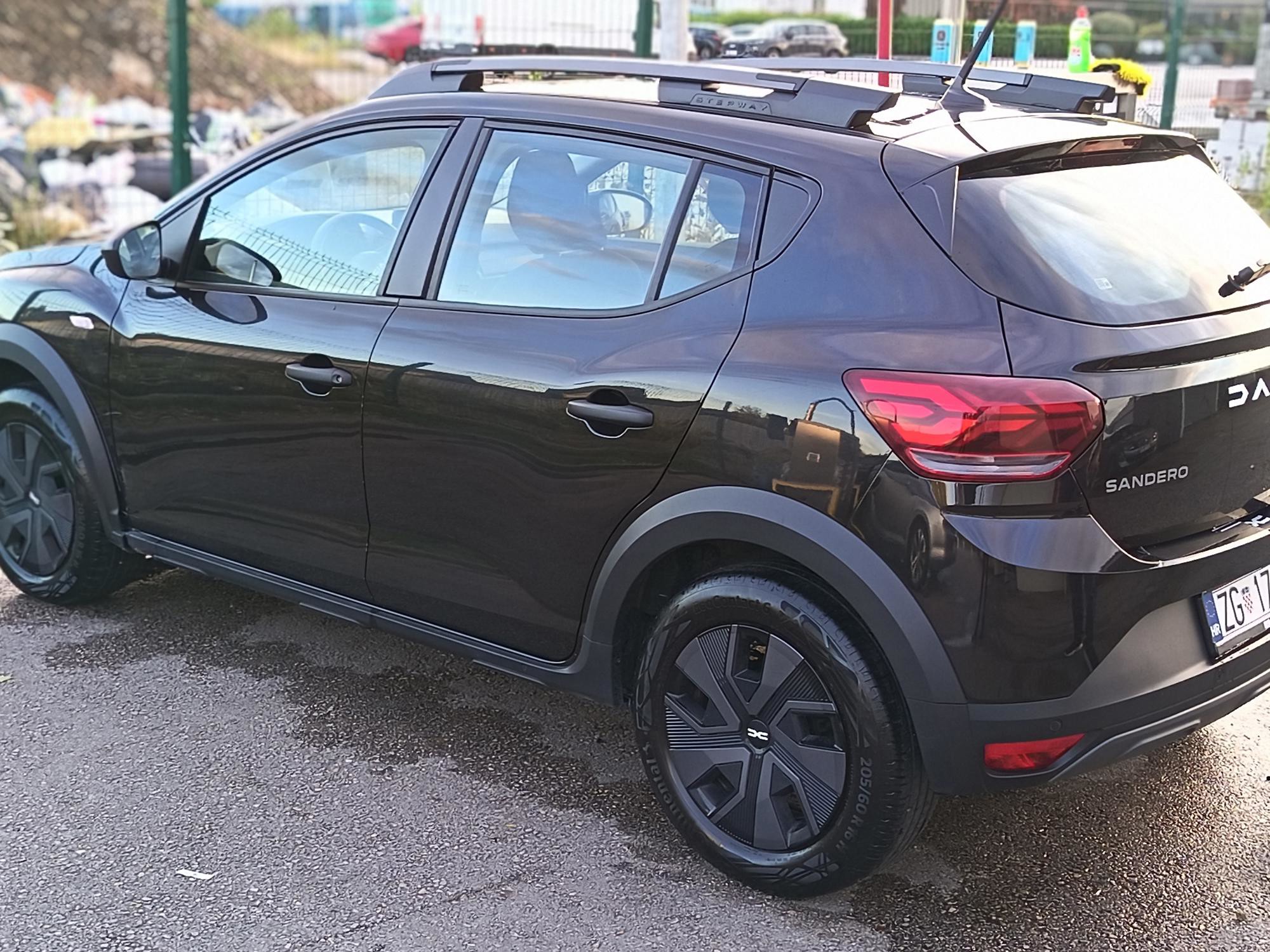 Dacia sandero stepway, fotografija 2