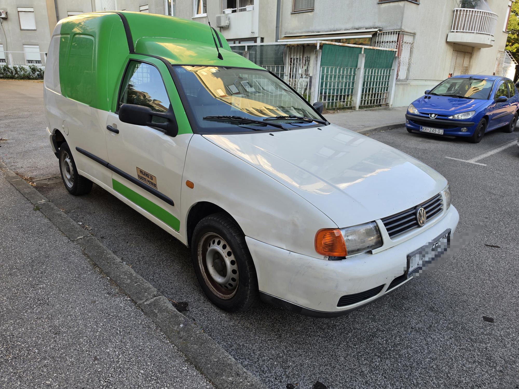 VW Caddy reg 7/27, fotografija 4