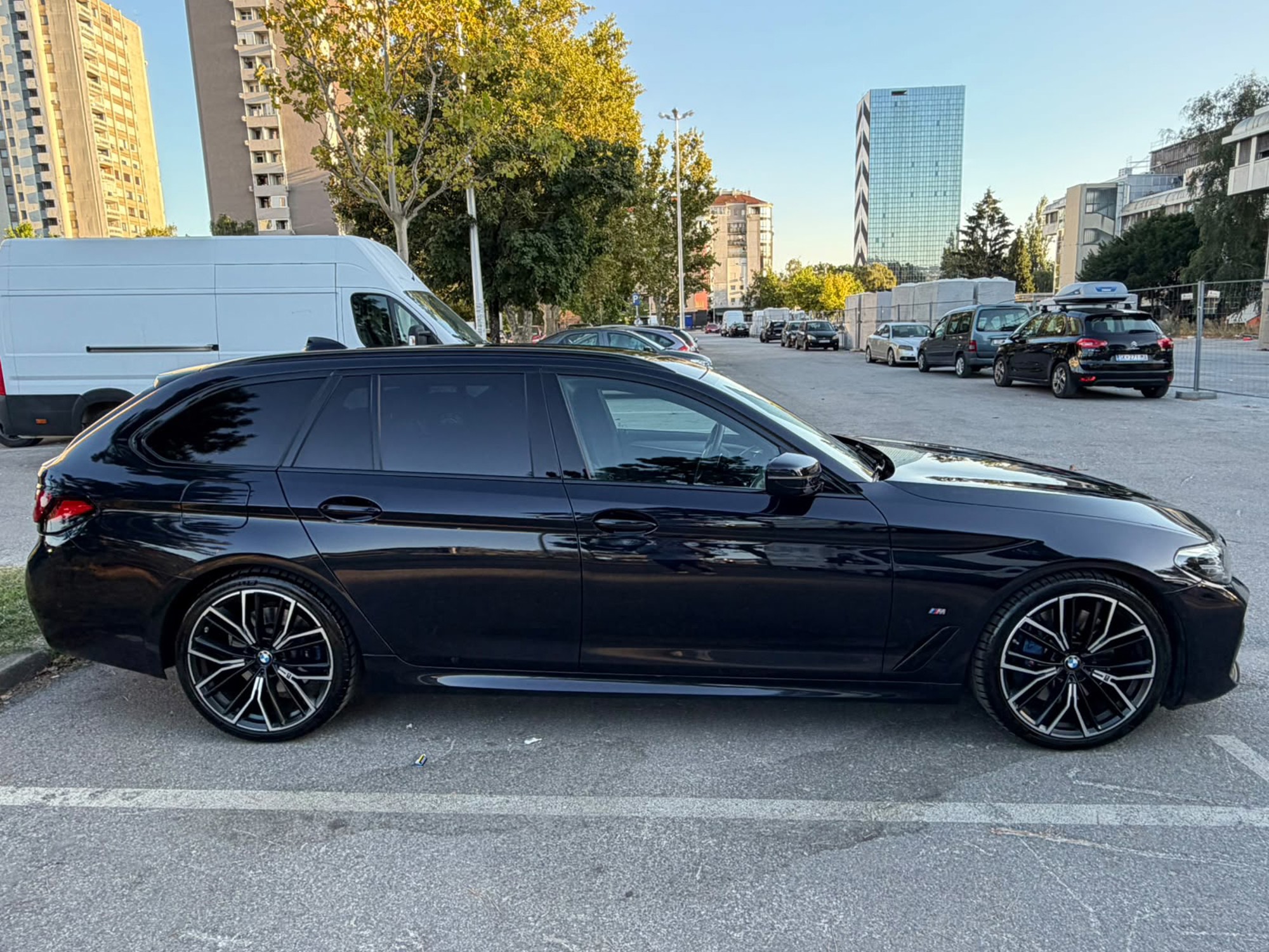 BMW 530d xDrive Touring M Sport, 2023., 67.500 km, HR auto, fotografija 4