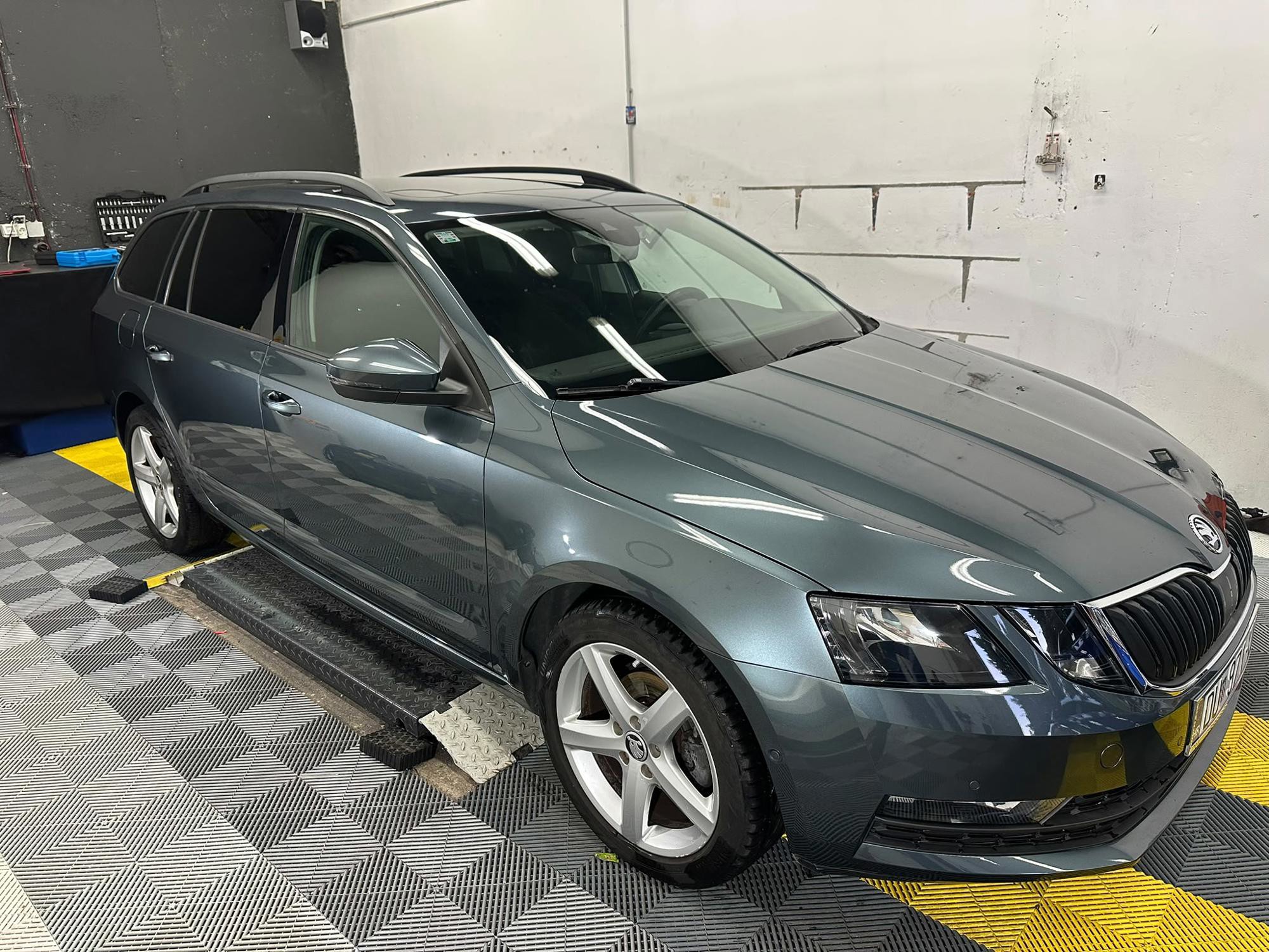 Škoda Octavia, fotografija 2