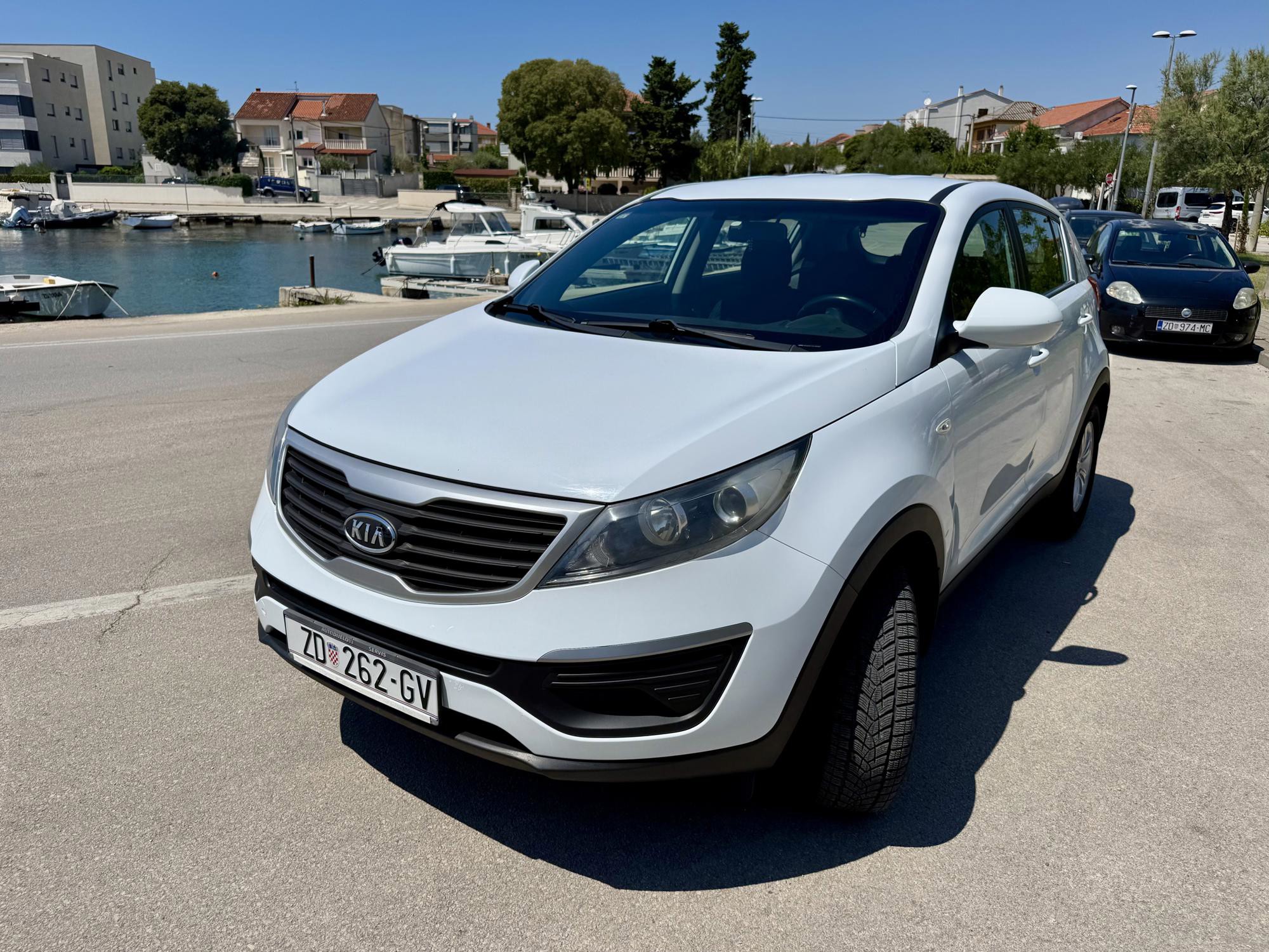 Prodajem - Kia Sportage 2WD 1,6 / Garažiran, očuvan, redovno servisiran, fotografija 2