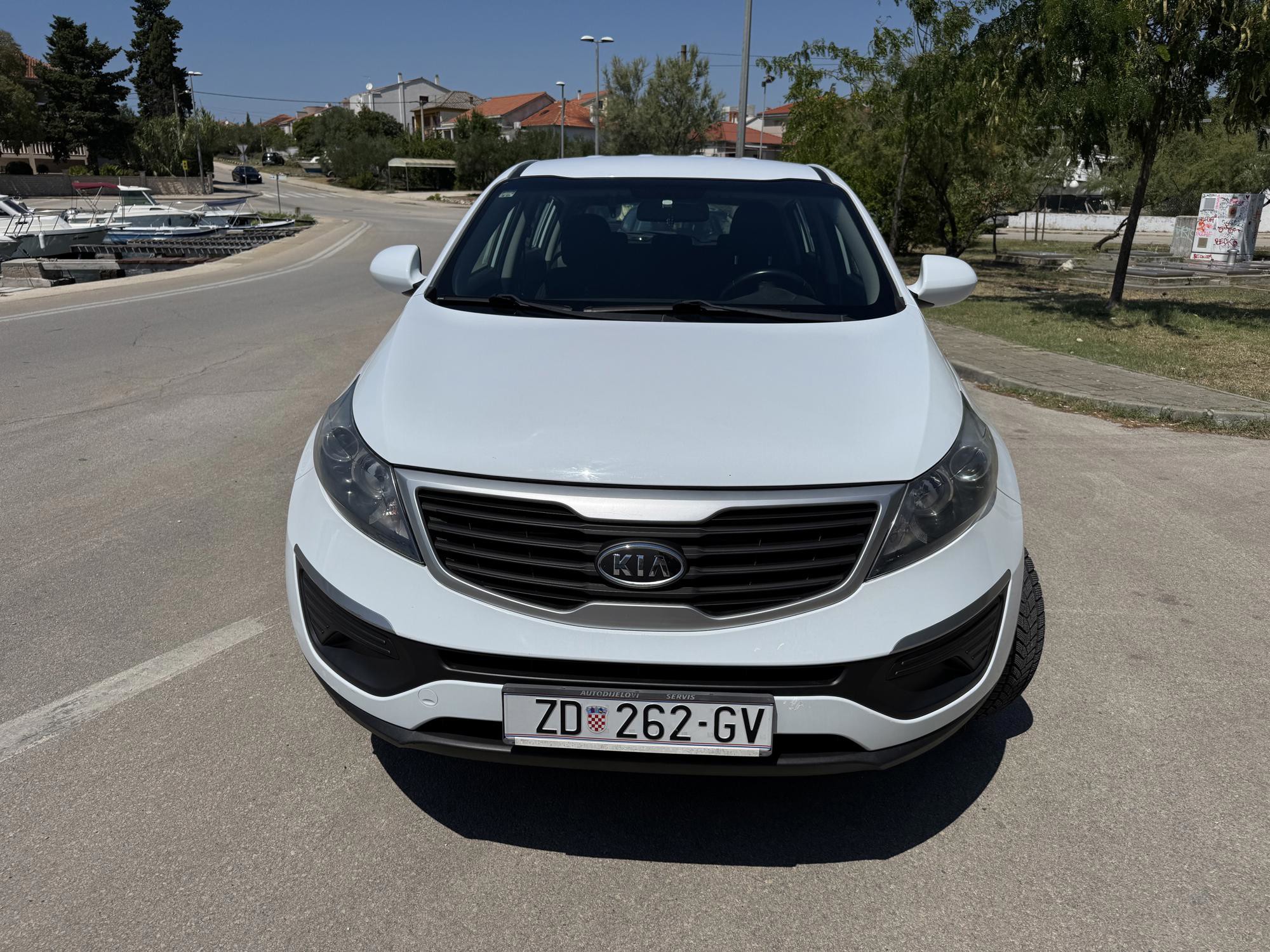 Prodajem - Kia Sportage 2WD 1,6 / Garažiran, očuvan, redovno servisiran, fotografija 3