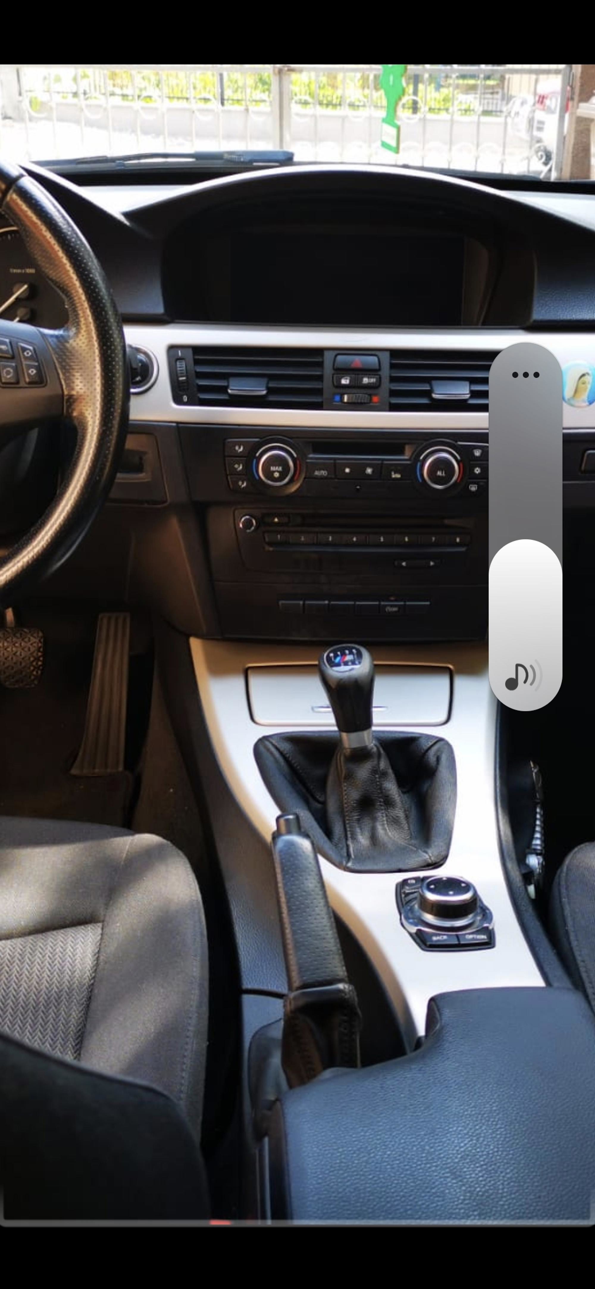 BMW 320d E90, 2011. god., 120 kW, xenon – 6.000 €, fotografija 4