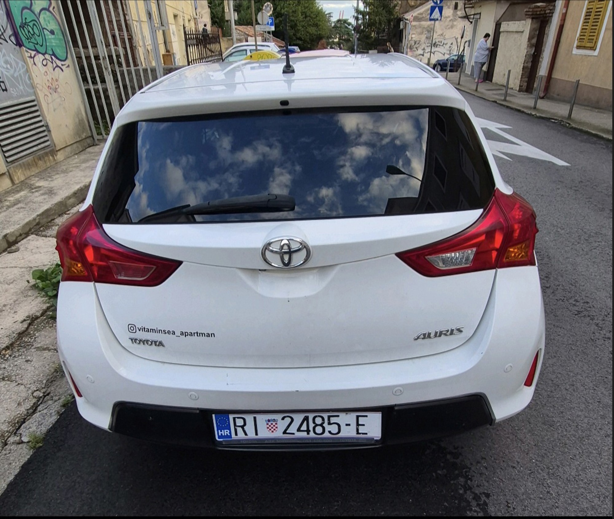Prodajem Toyota Auris 1.4 D, fotografija 3