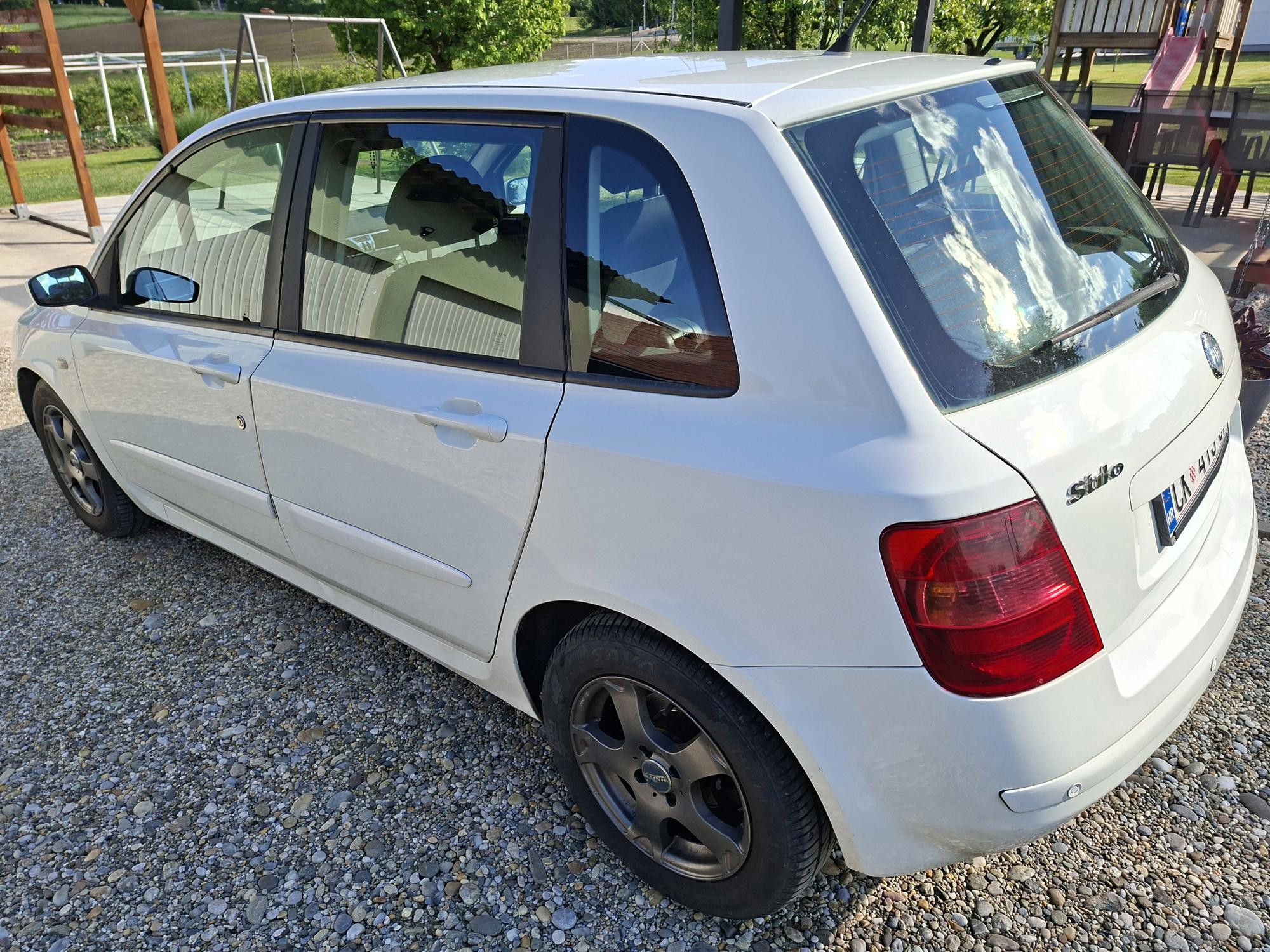 Fiat stilo 1,9 JTD, 2006. godina, pogled izvana - slika 4