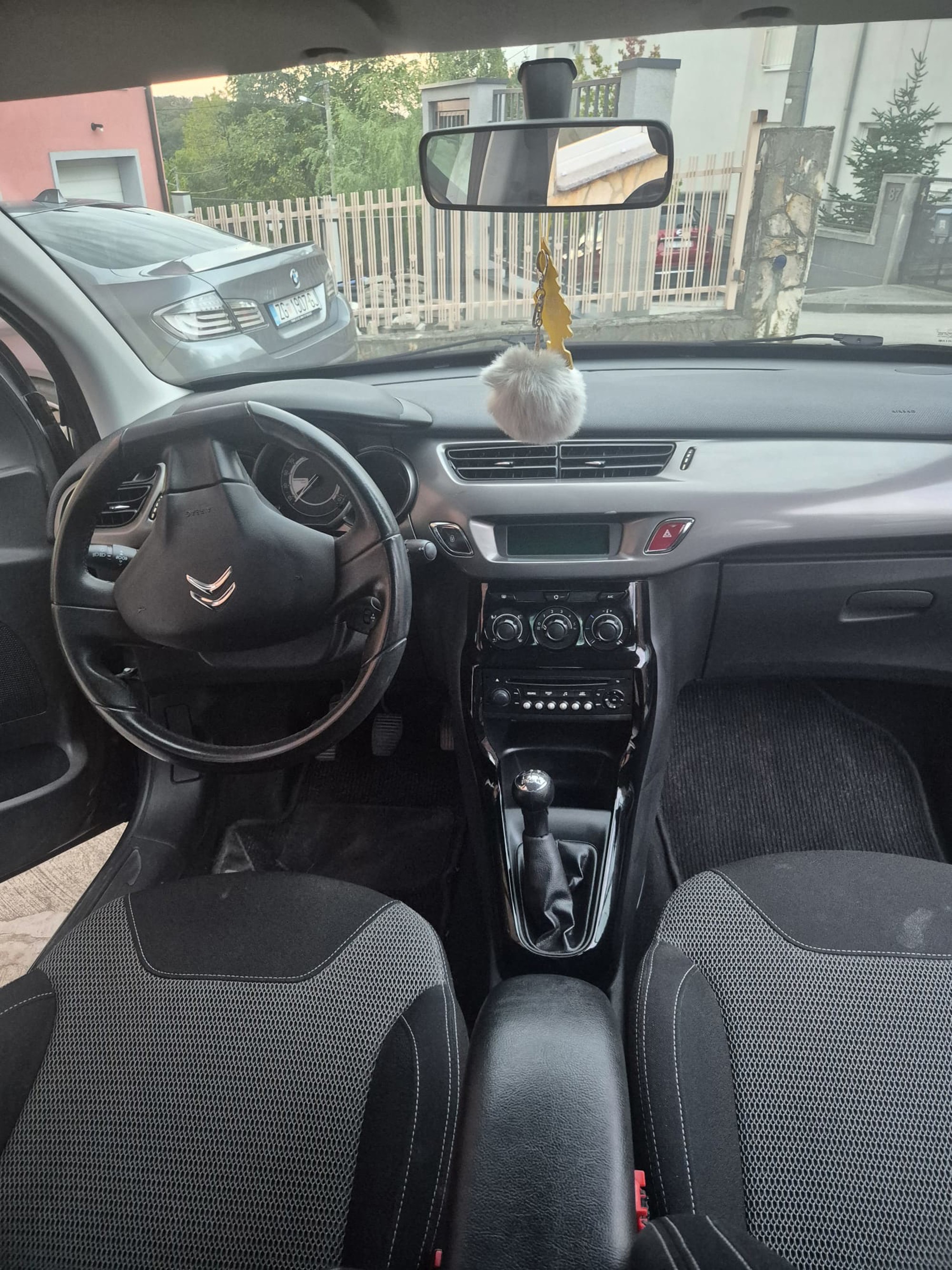 Citroën C3 1,2 VTi, fotografija 17