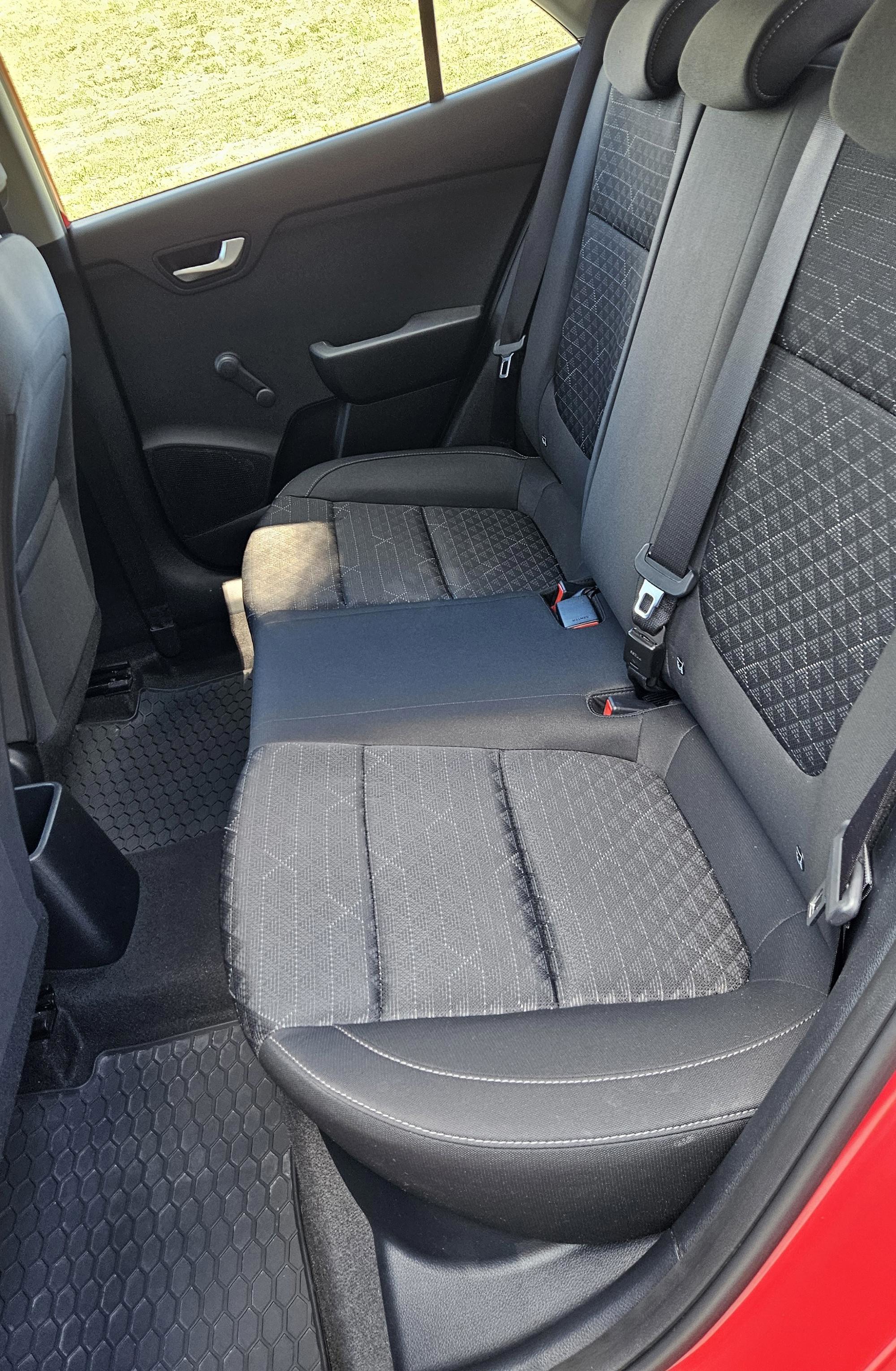 Kia Rio 1.2 LX URBAN (registriran, jamstvo do 2029. + set kotača), fotografija 14