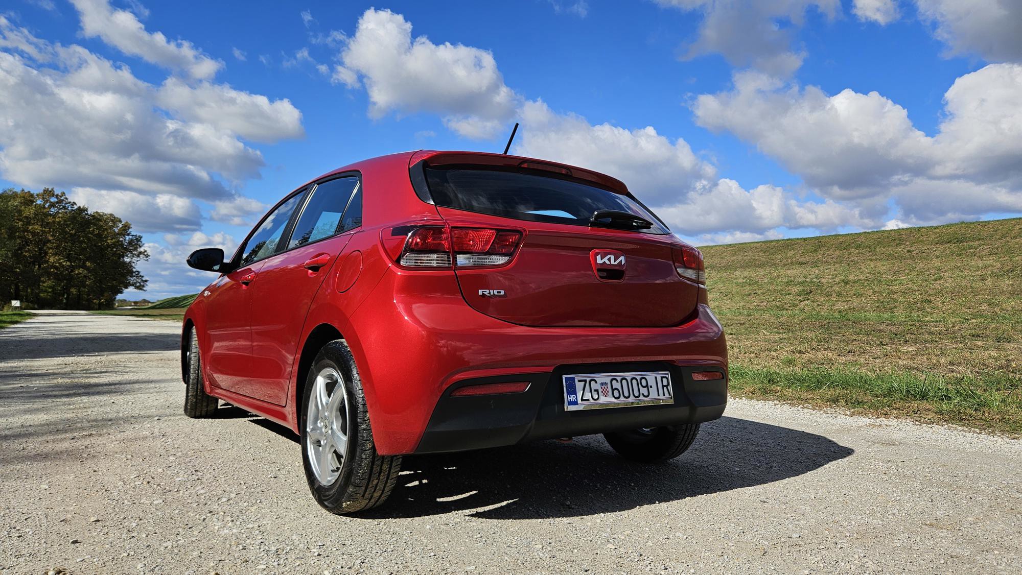Kia Rio 1.2 LX URBAN (registriran, jamstvo do 2029. + set kotača), fotografija 6