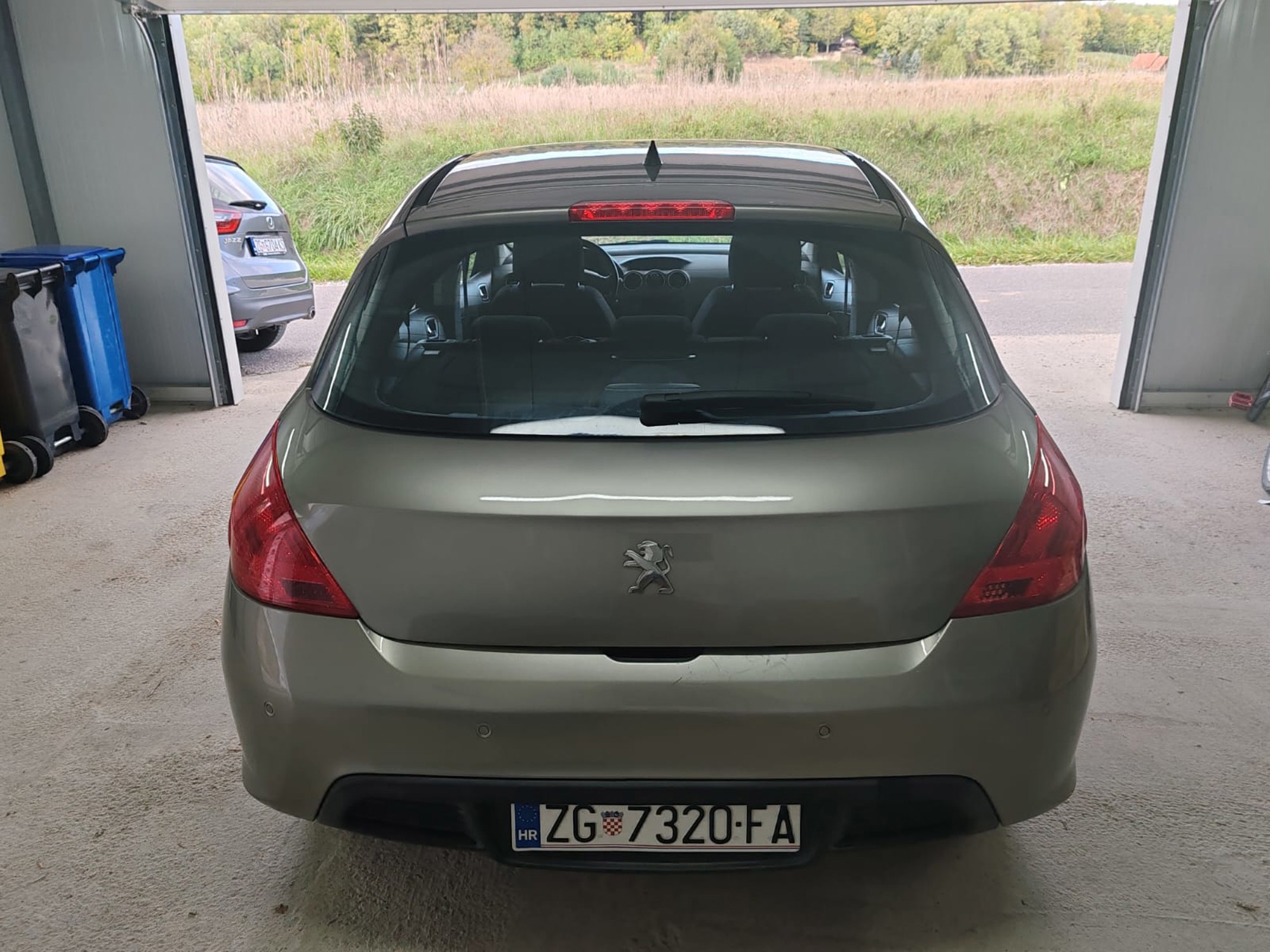 Peugeot 308 1,6 e-HDi Style, fotografija 2
