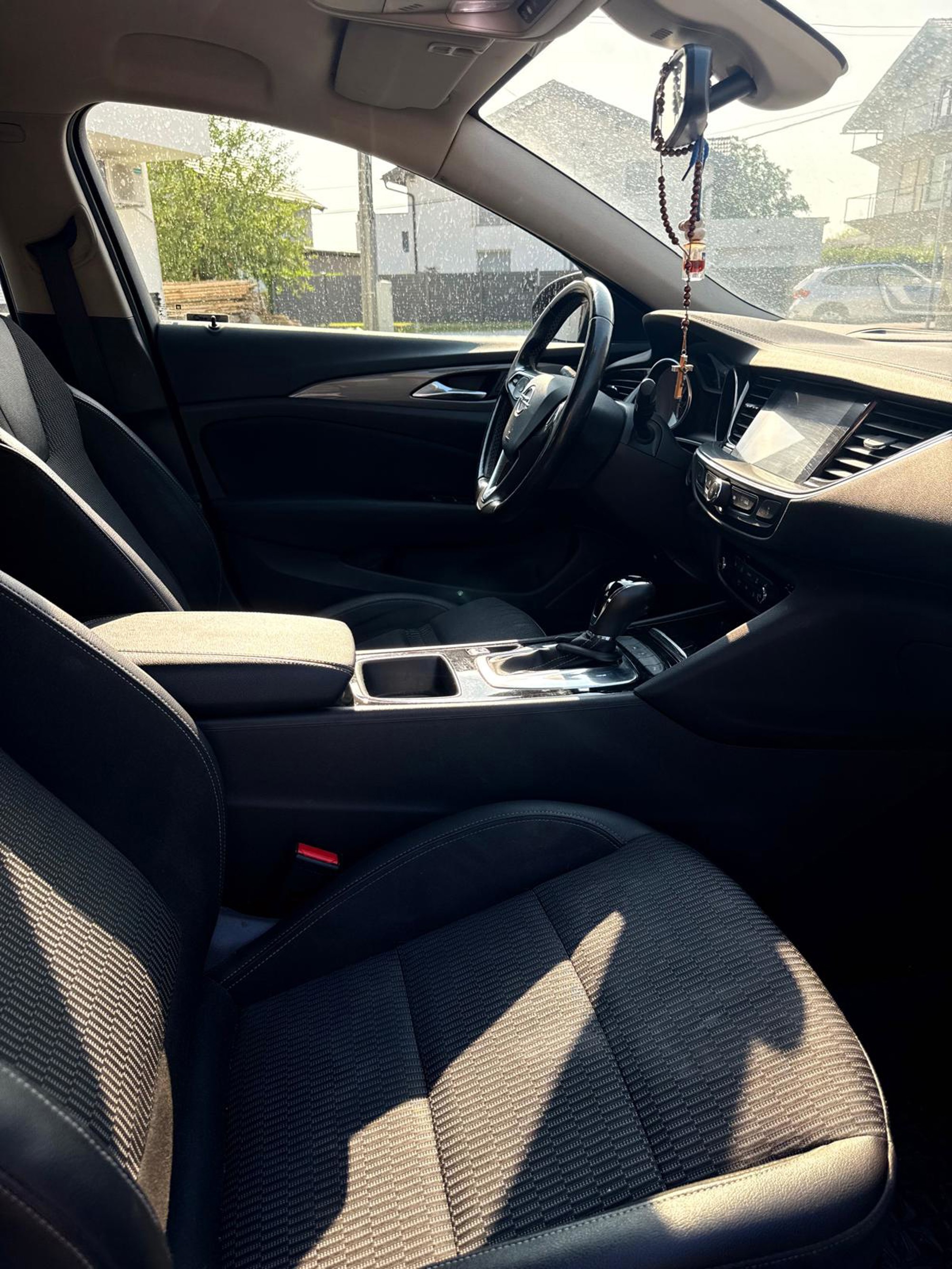 Opel Insignia 1.6cdti 2017 automatik, fotografija 4